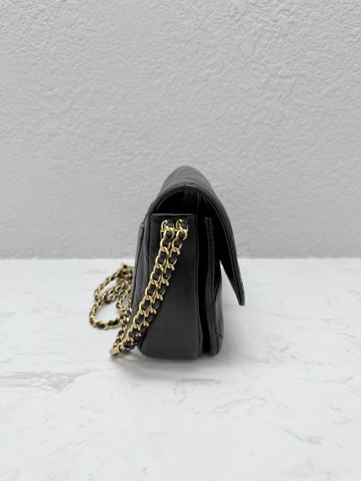 Chanel - Other - Leather - Black - (mini)
