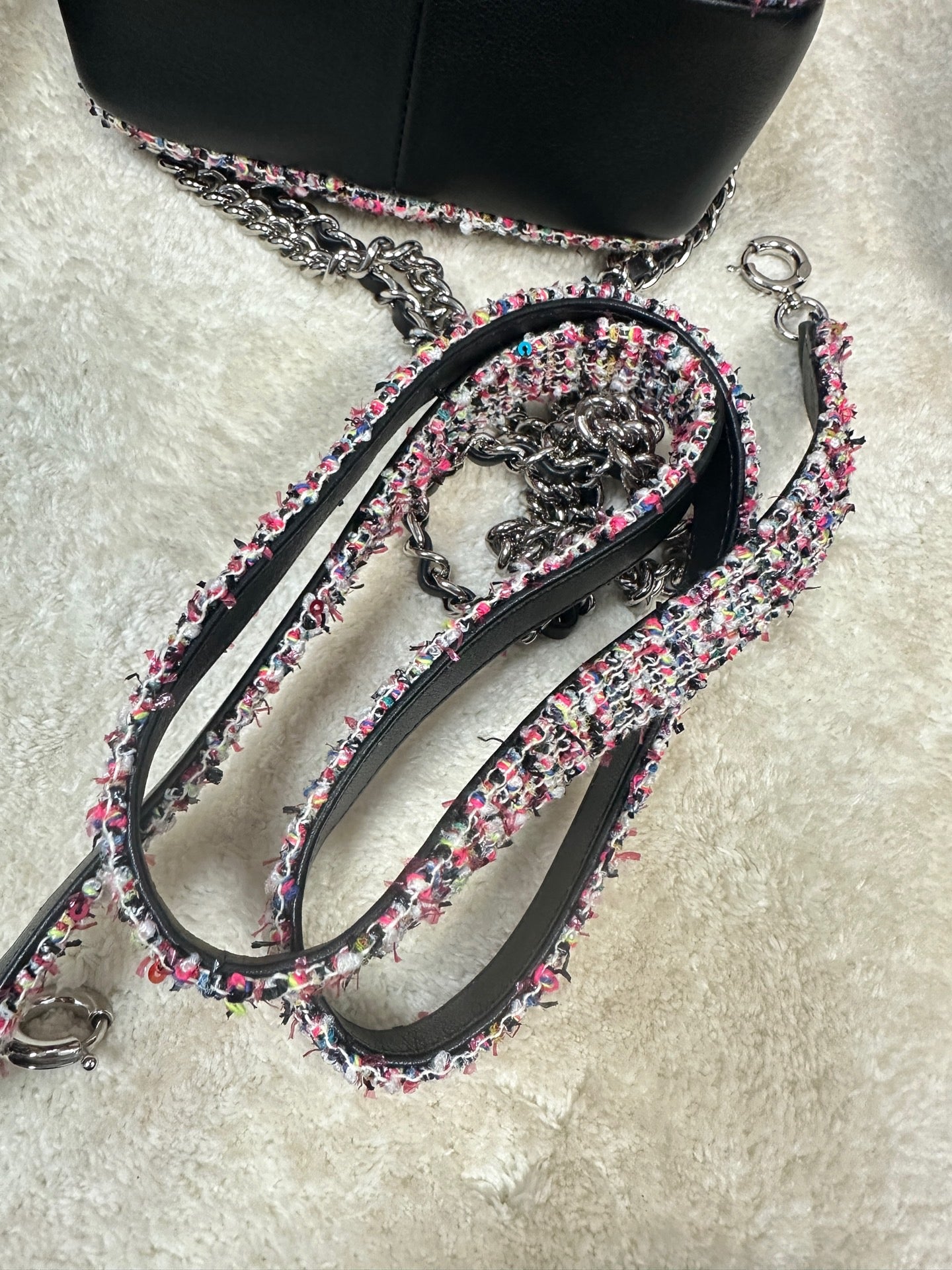 Chanel - Other - Leather - Black - (mini)