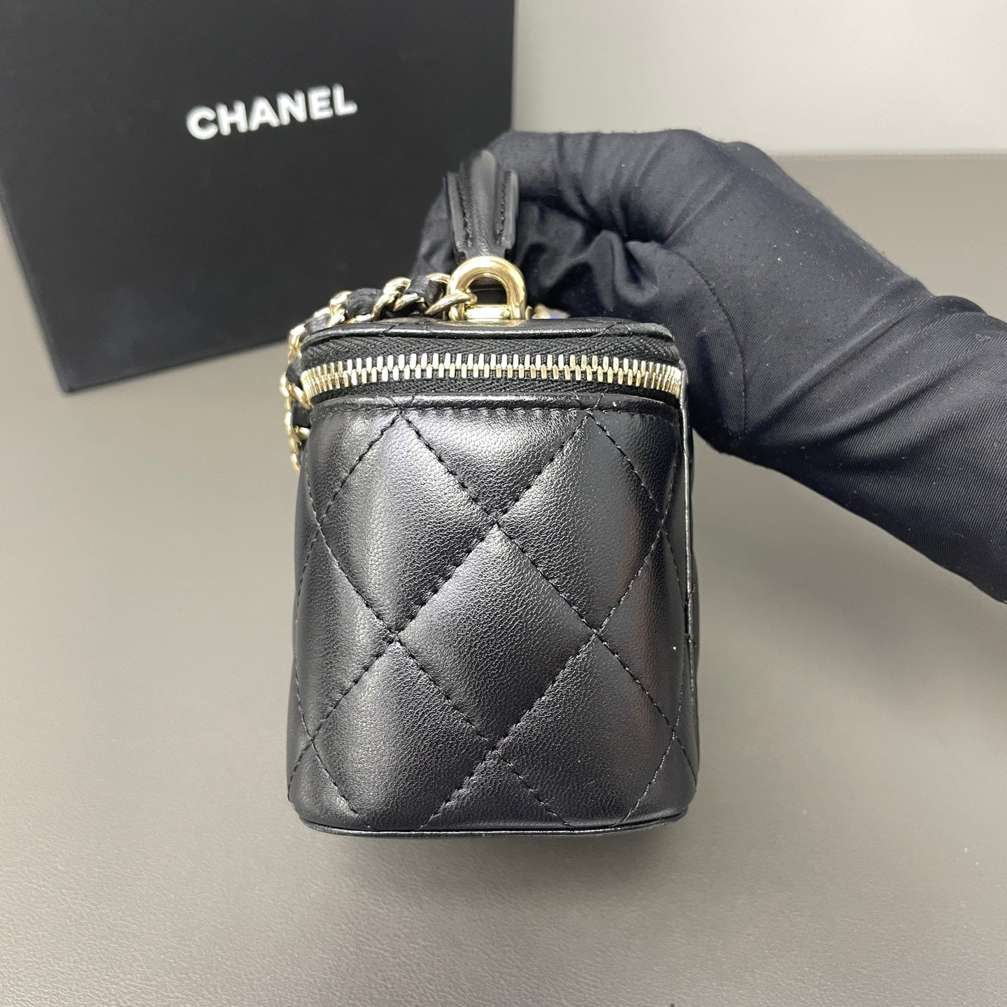 Chanel - Other - Leather - Black - (mini)