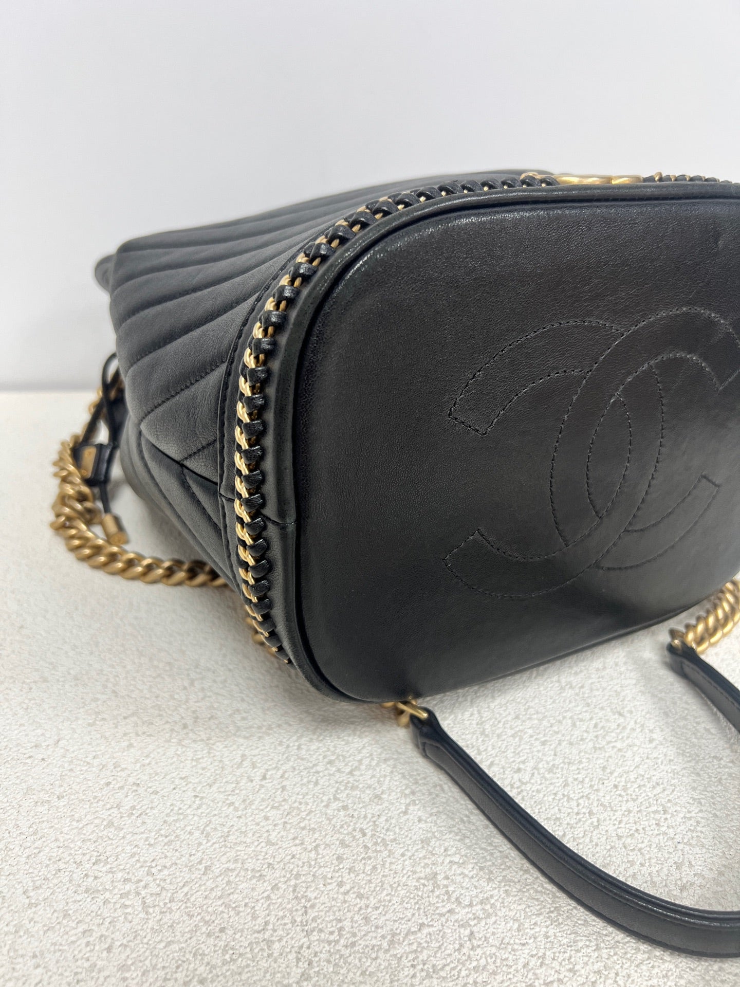 Chanel - Other - Leather - Black - (mini)