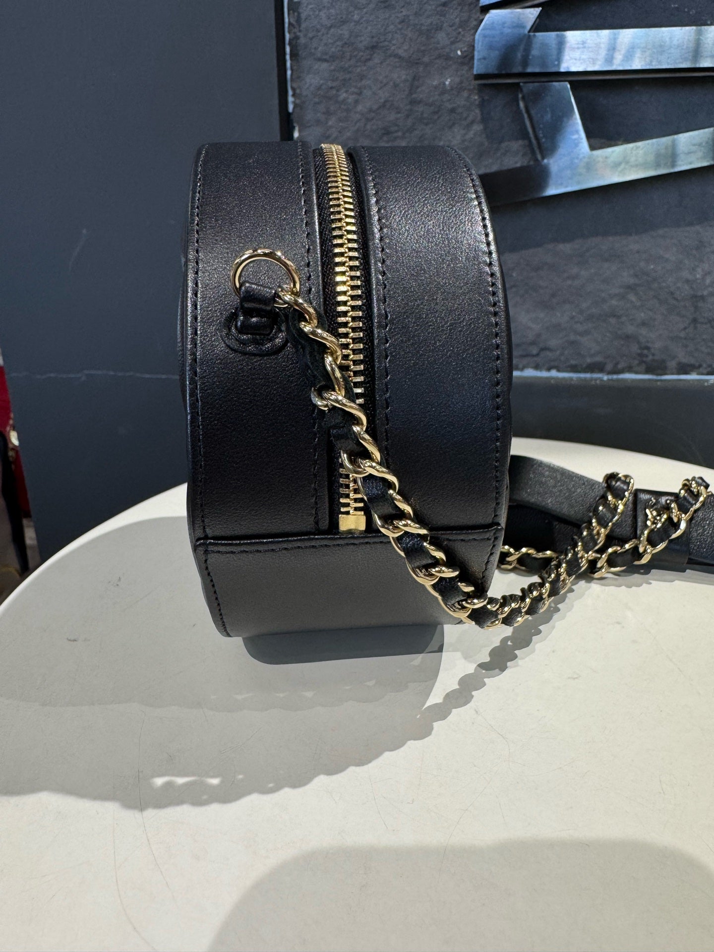 Chanel - Other - Leather - Black - (mini)