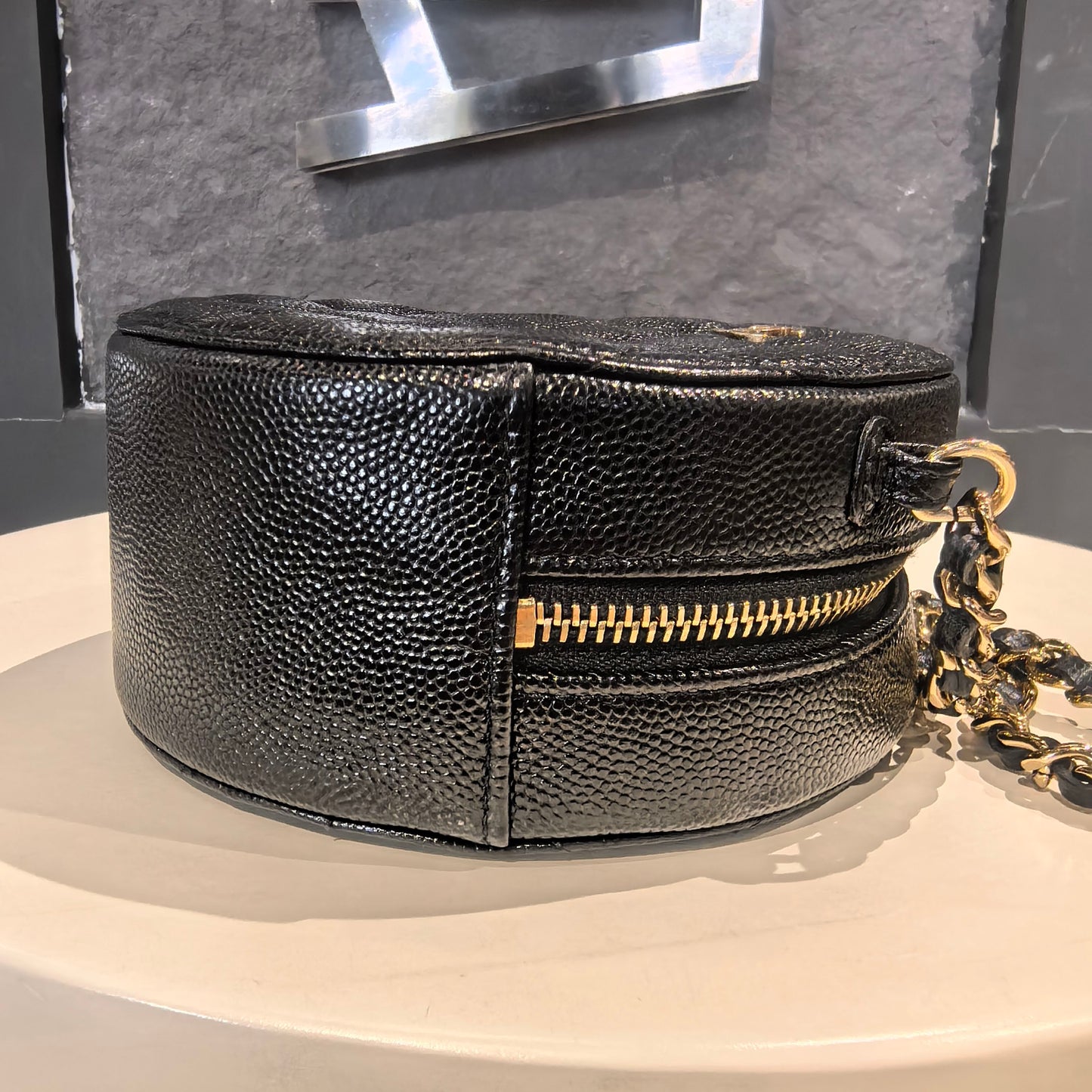Chanel - Other - Leather - Black - (mini)