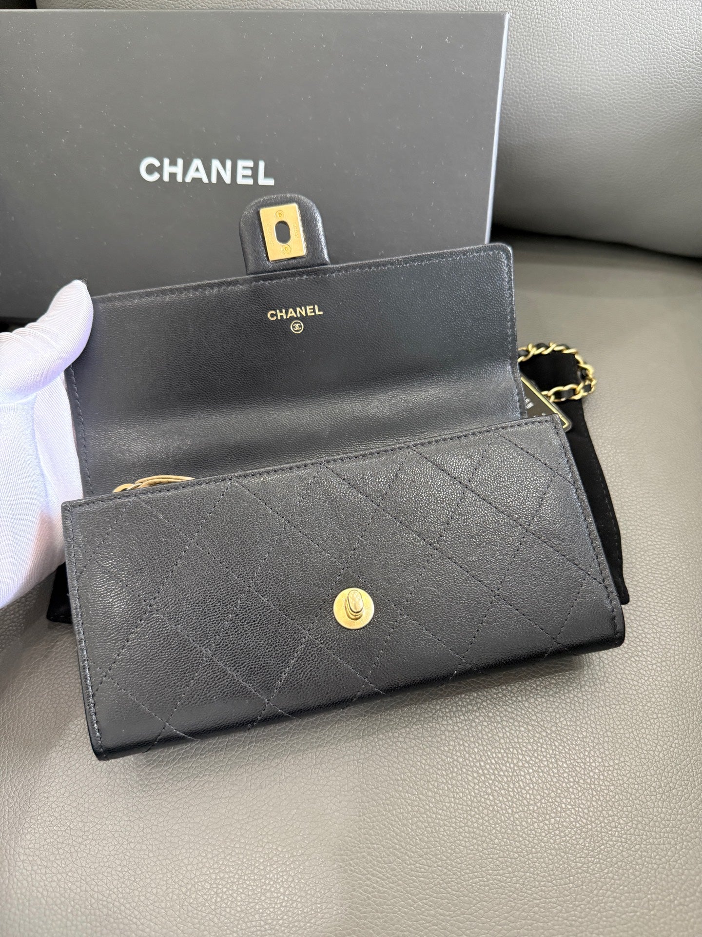 Chanel - Other - Leather - Black - (mini)