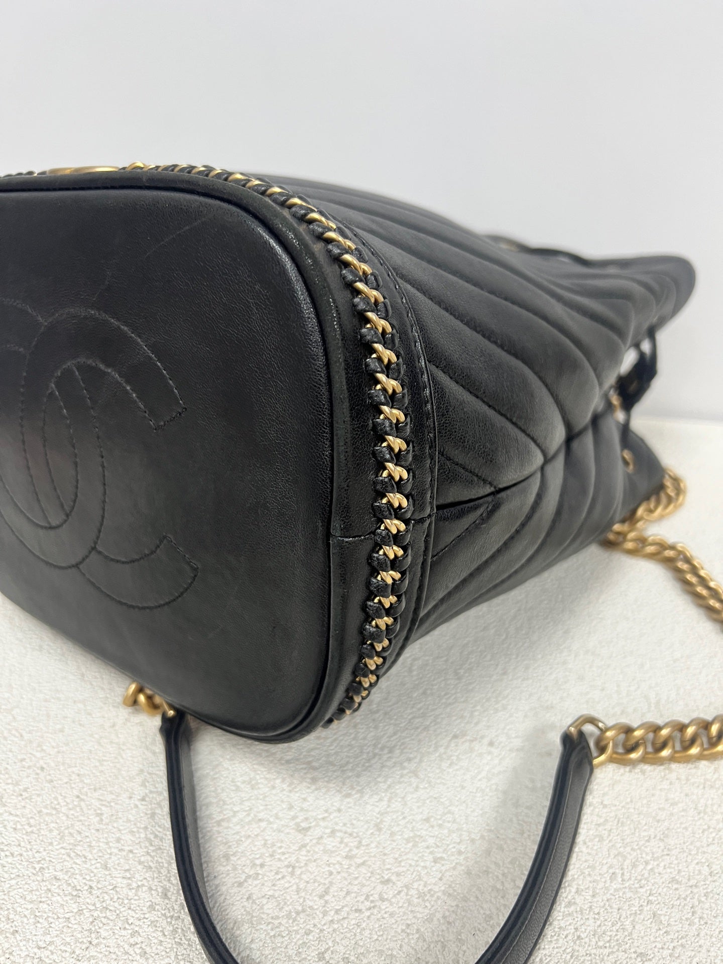 Chanel - Other - Leather - Black - (mini)