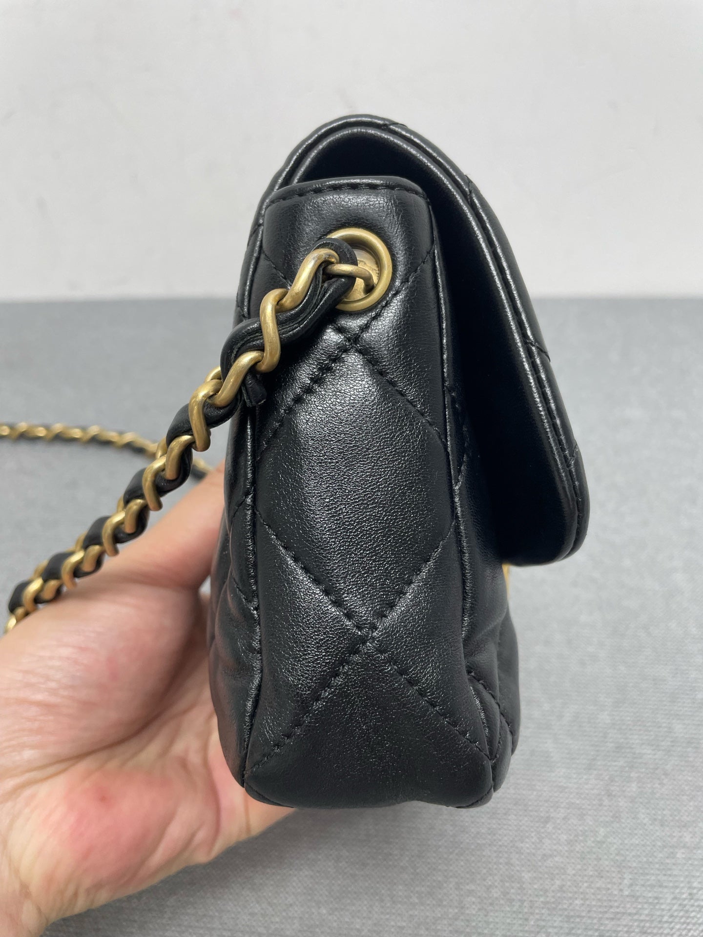 Chanel - Other - Leather - Black - (mini)