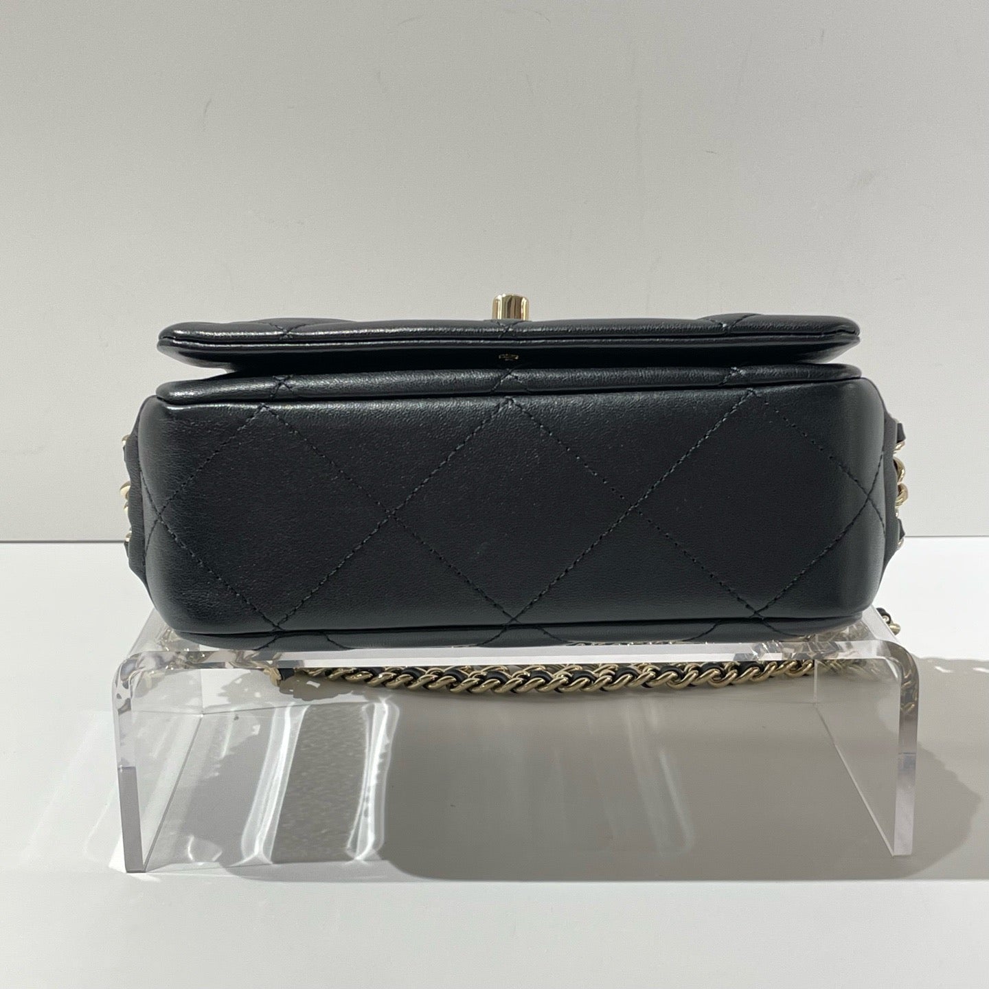 Chanel - Other - Leather - Black - (mini)