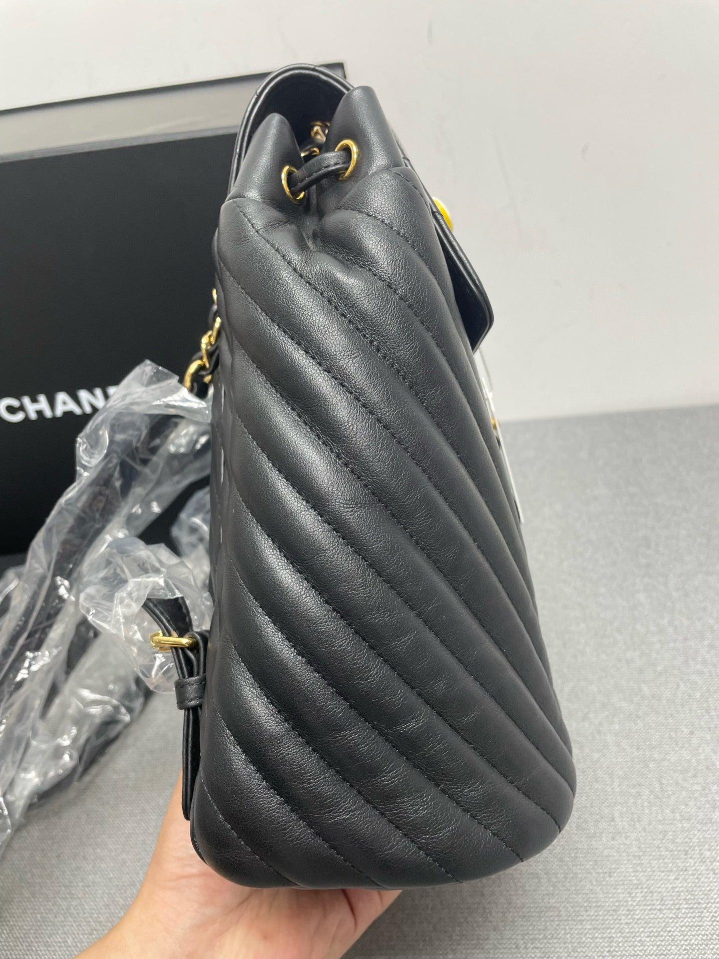 Chanel - Other - Leather - Black - (mini)