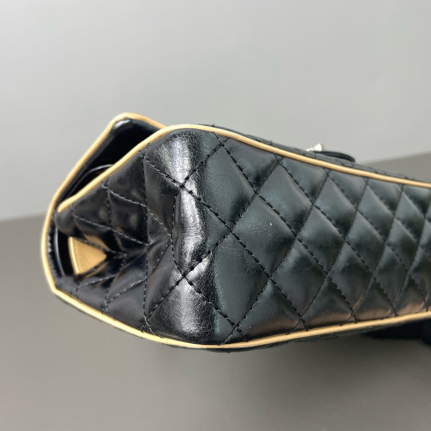 Chanel - Other - Leather - Black - (mini)