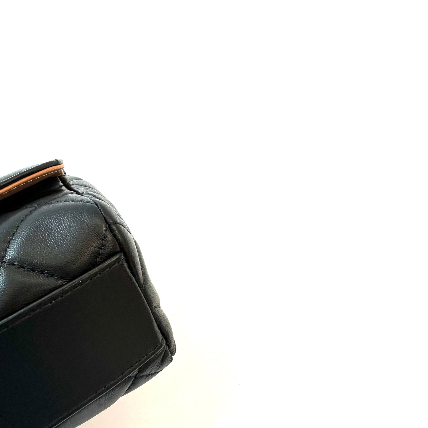 Chanel - Other - Leather - Black - (mini)