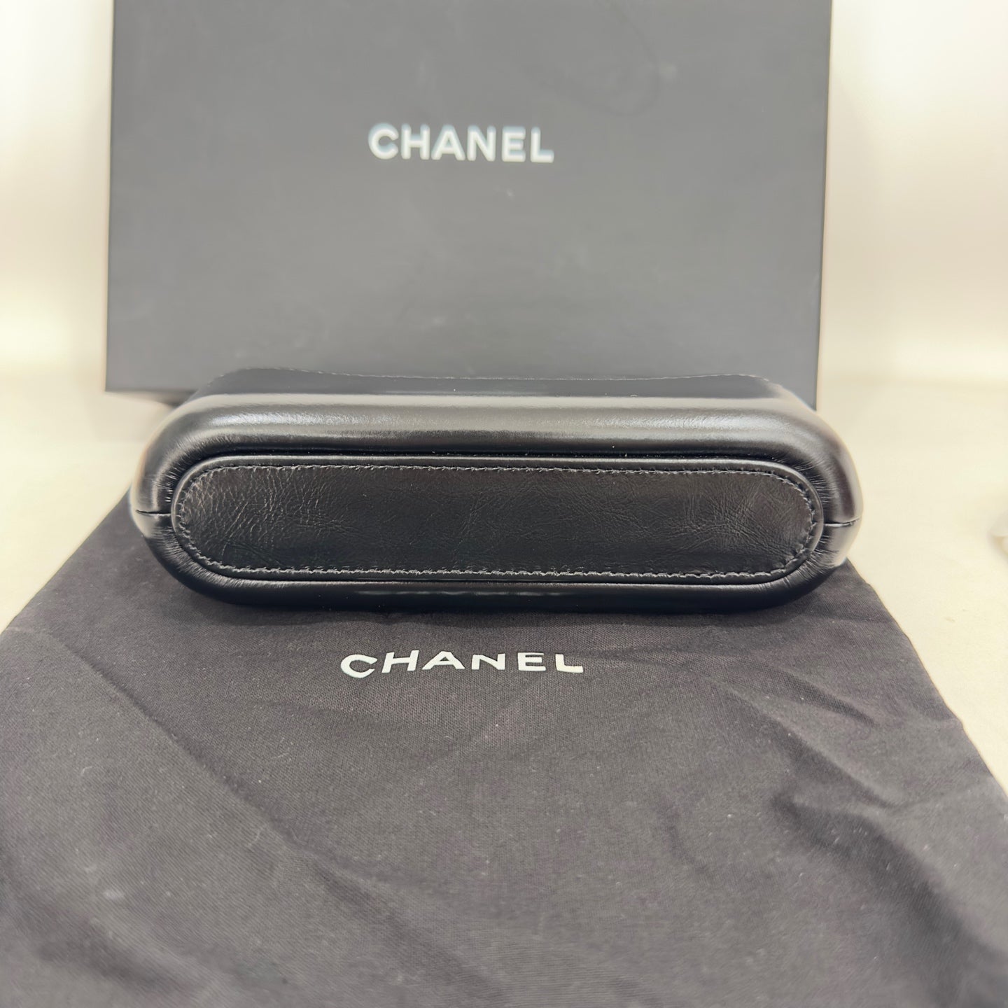 Chanel - Other - Leather - Black - (mini)