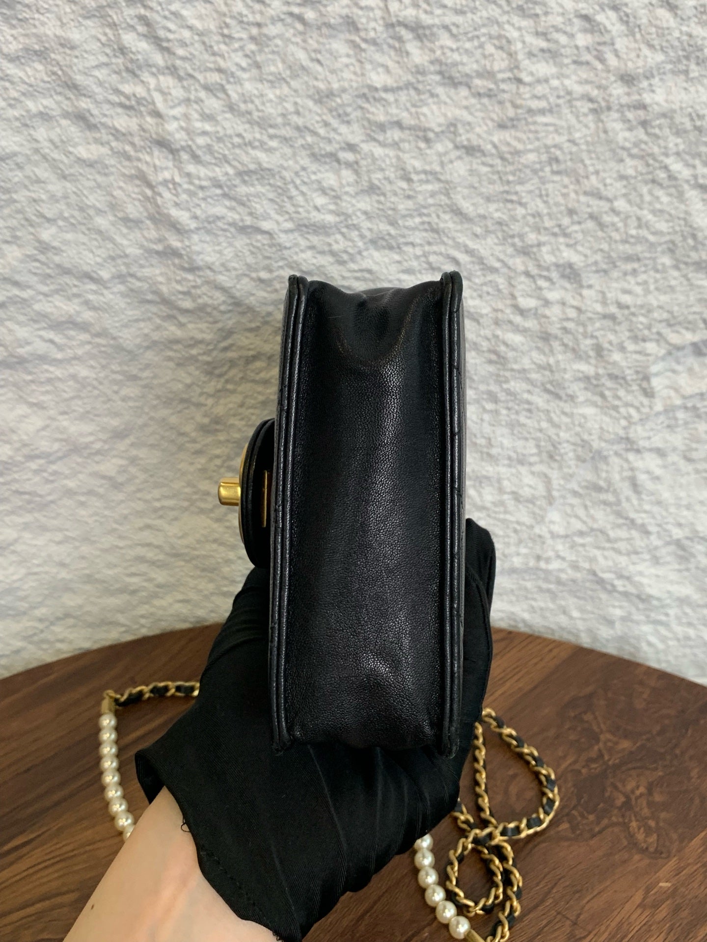 Chanel - Other - Leather - Black - (mini)