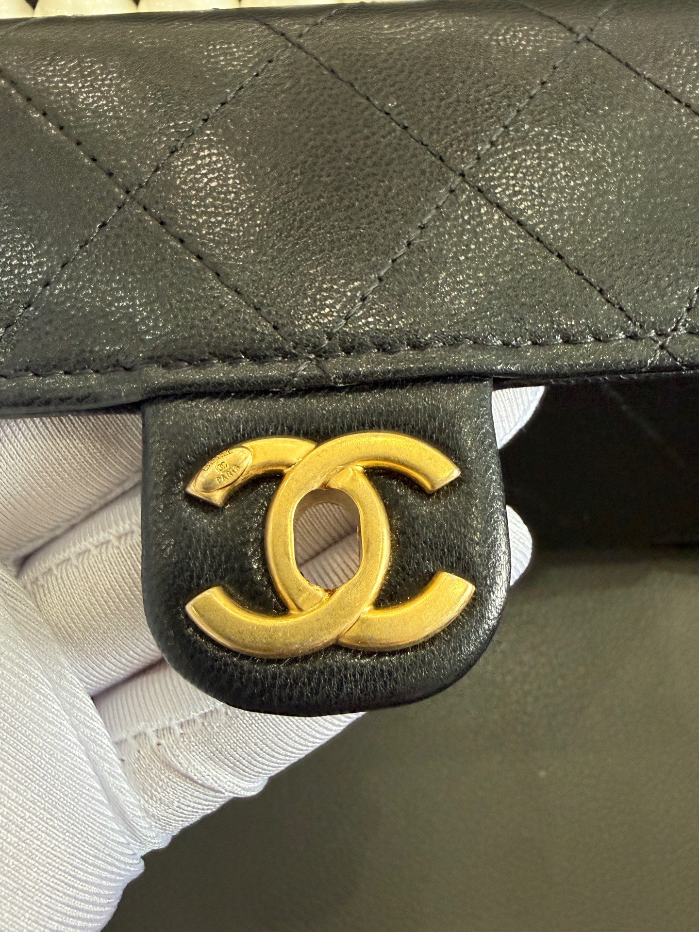 Chanel - Other - Leather - Black - (mini)