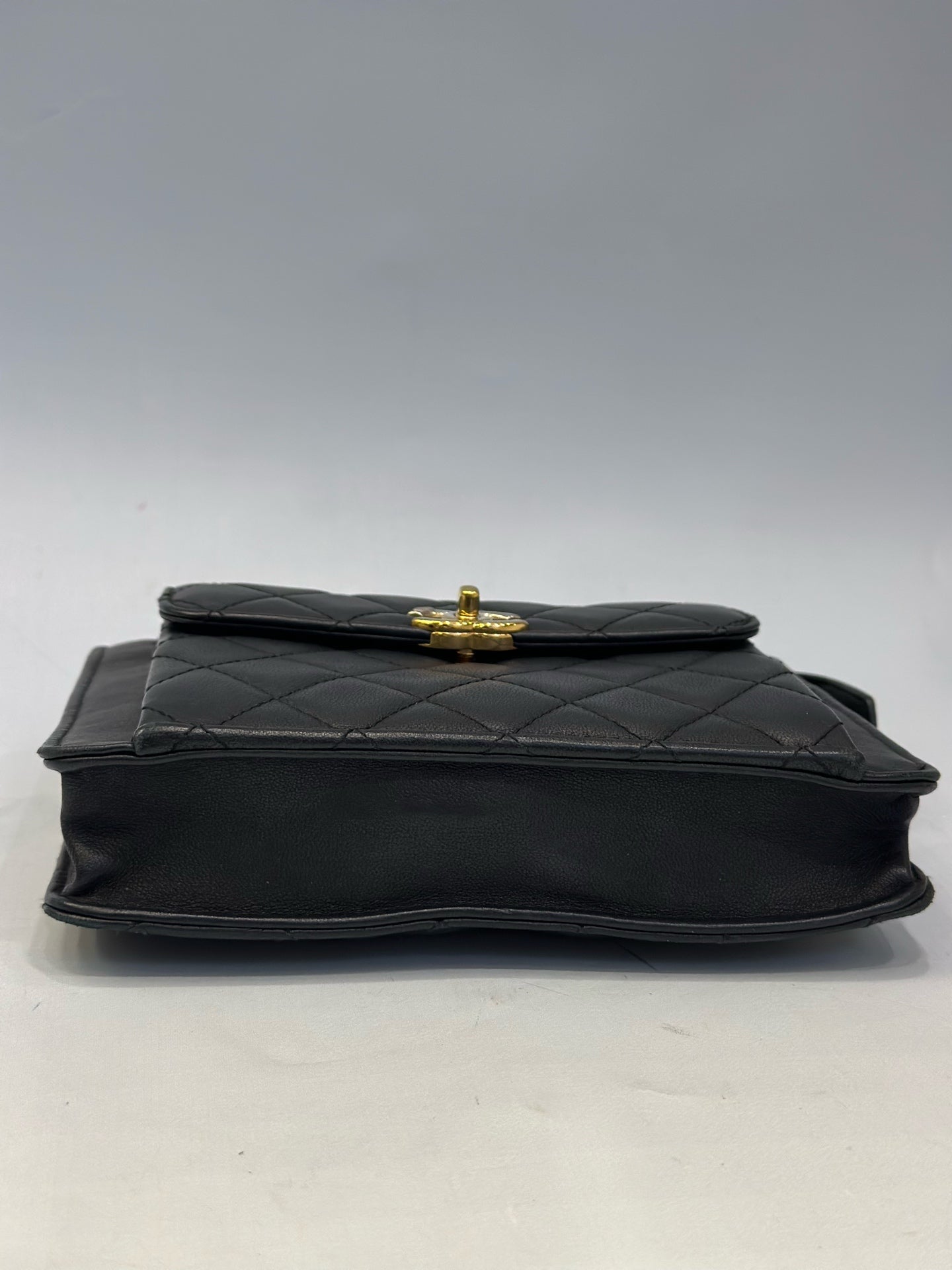 Chanel - Other - Leather - Black - (mini)