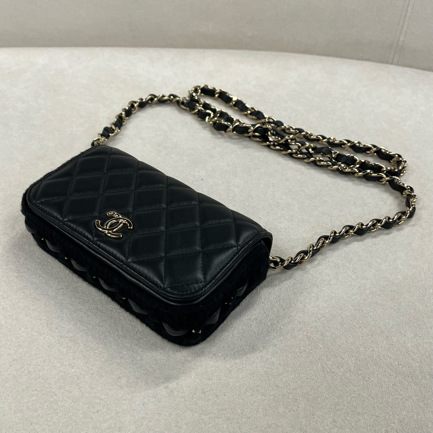 Chanel - Other - Leather - Black - (mini)