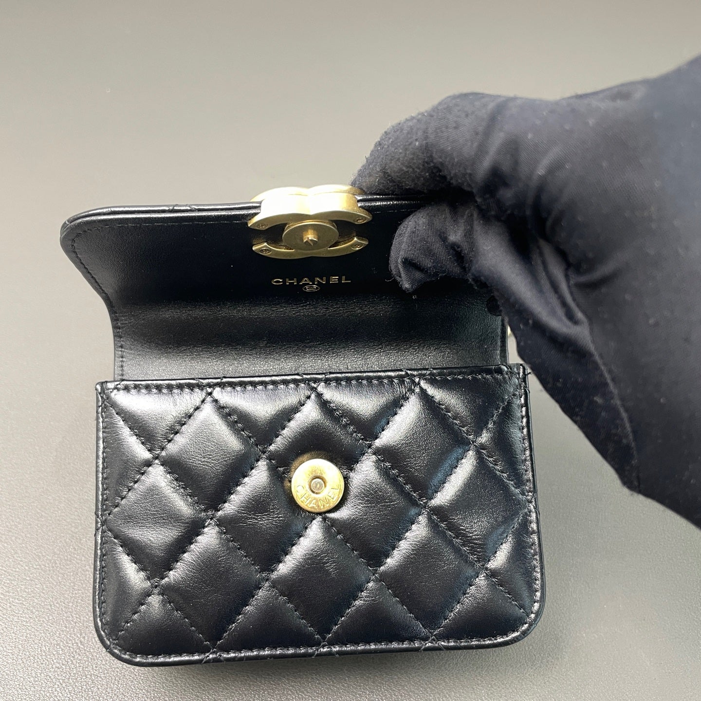Chanel - Other - Leather - Black - (mini)