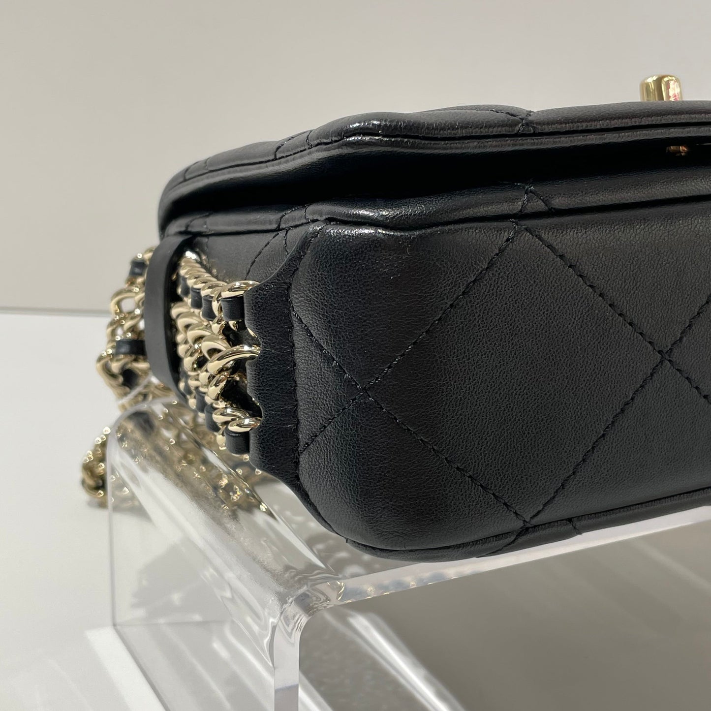 Chanel - Other - Leather - Black - (mini)