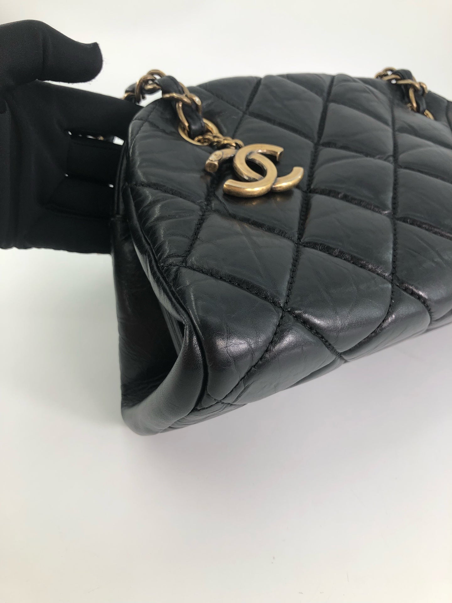 Chanel - Other - Leather - Black - (mini)
