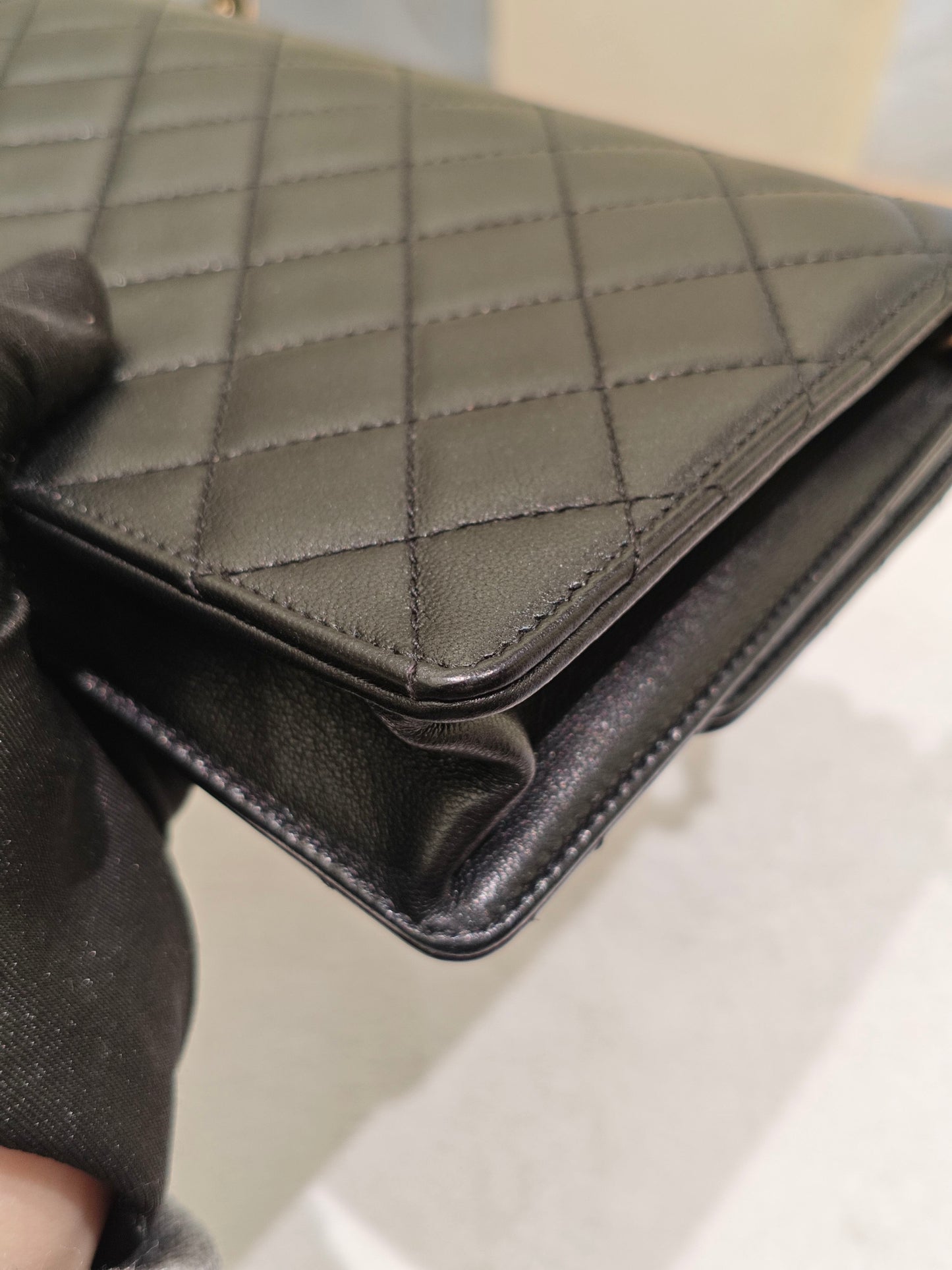 Chanel - Other - Leather - Black - (mini)