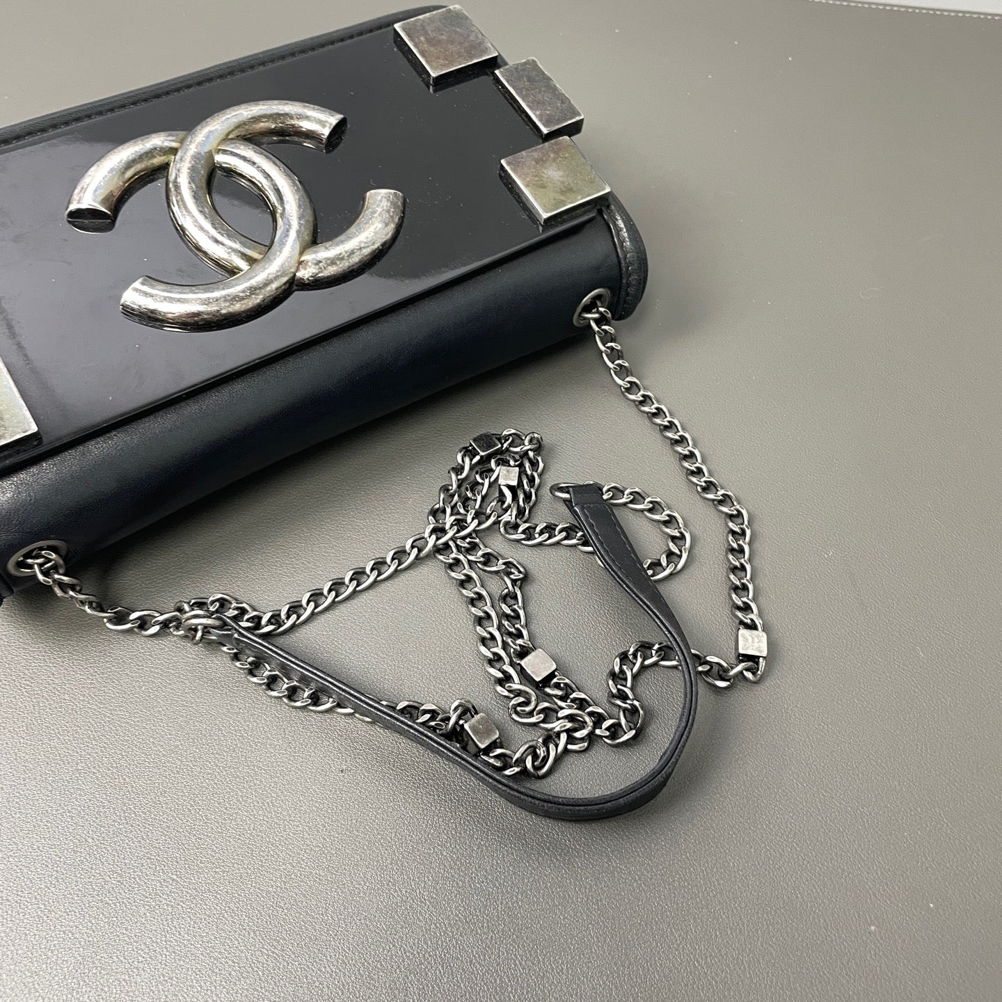 Chanel - Other - Leather - Black - (mini)