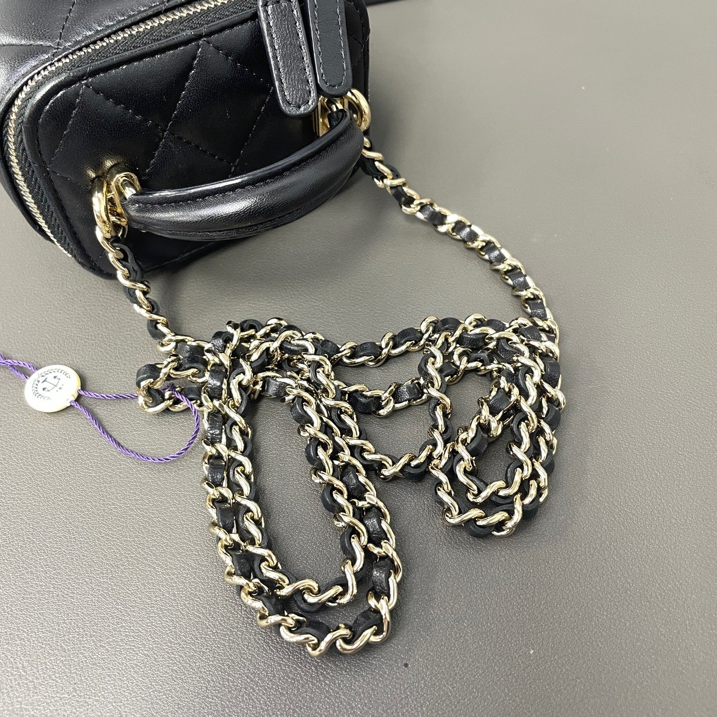 Chanel - Other - Leather - Black - (mini)