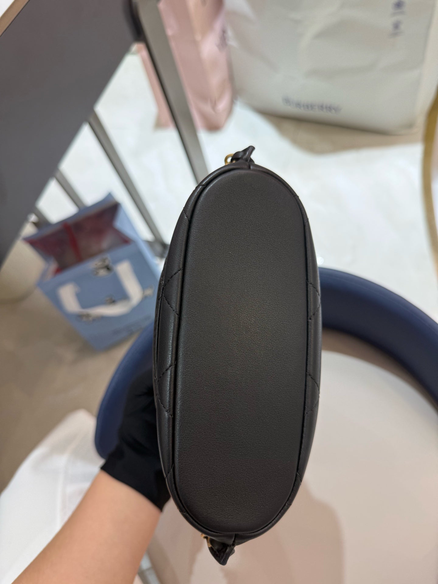 Chanel - Other - Leather - Black - (mini)
