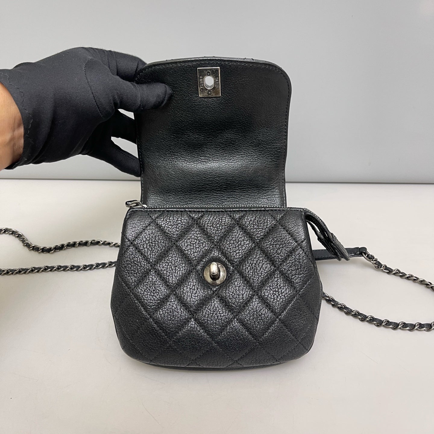 Chanel - Other - Leather - Black - (mini)