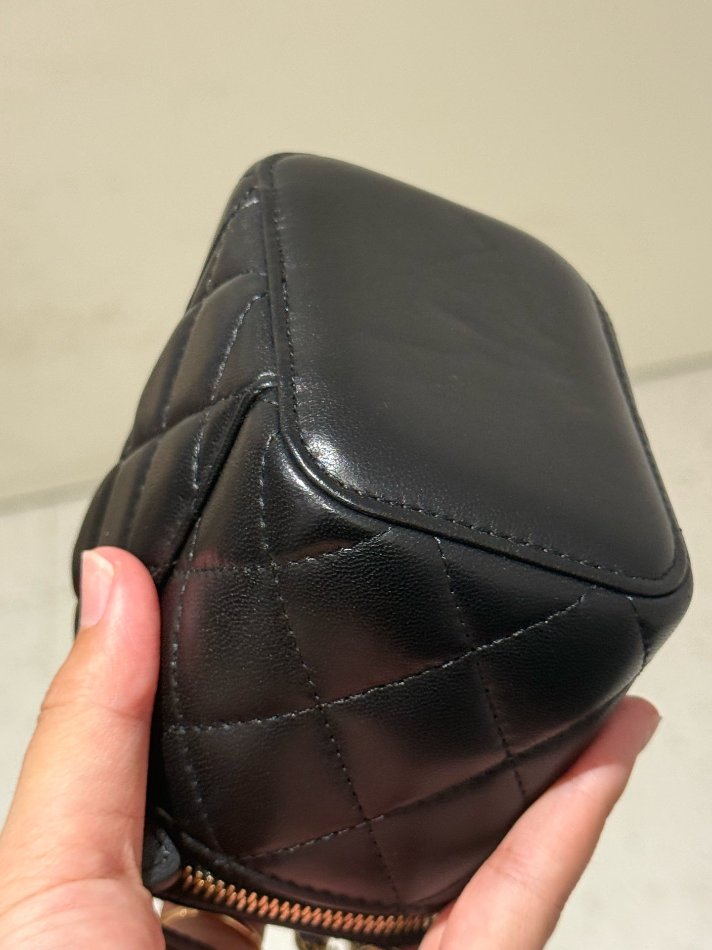 Chanel - Other - Leather - Black - (mini)