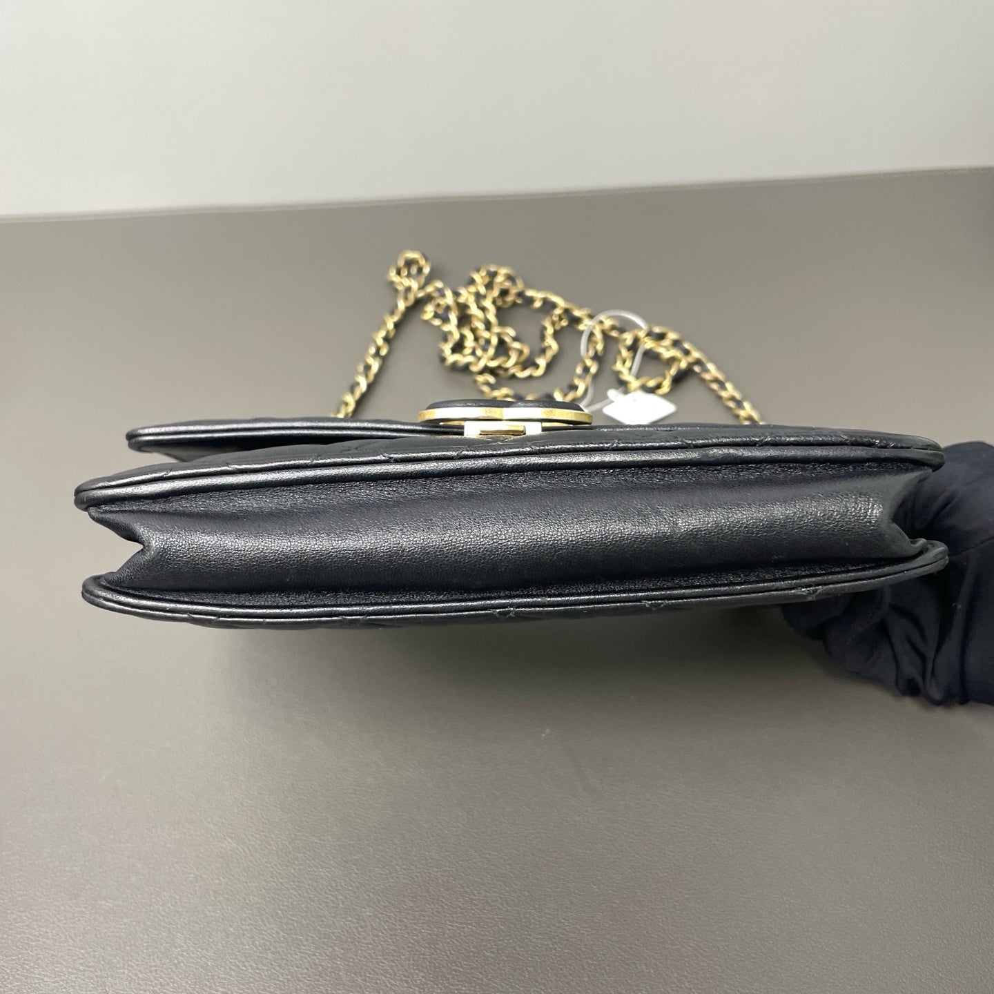 Chanel - Other - Leather - Black - (mini)