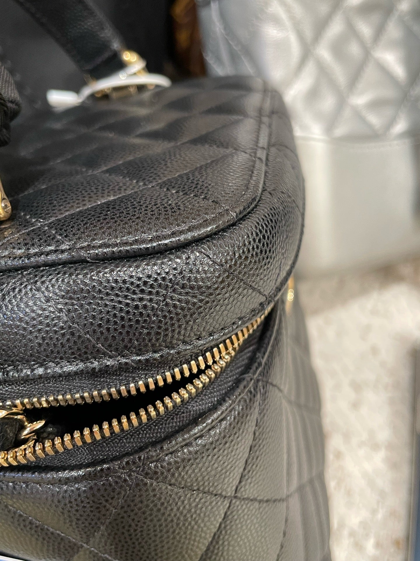 Chanel - Other - Leather - Black - (mini)