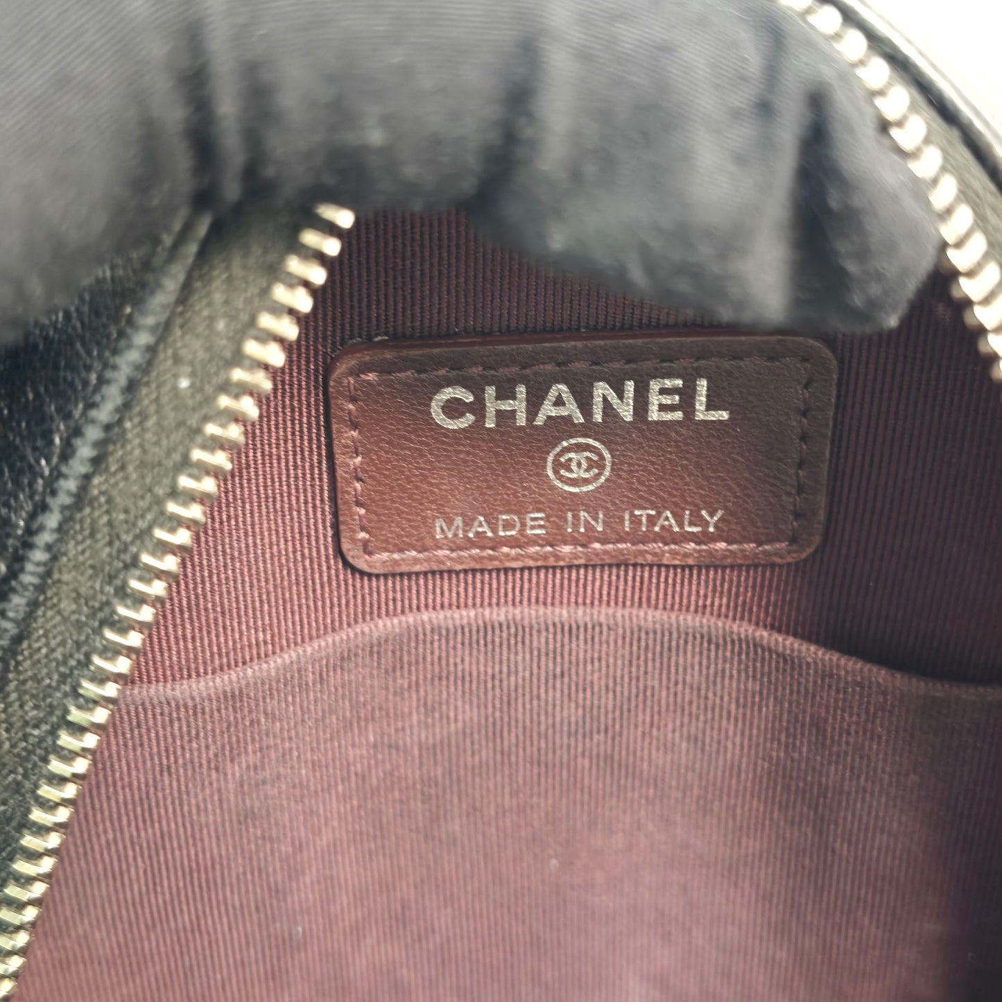 Chanel - Other - Leather - Black - (mini)