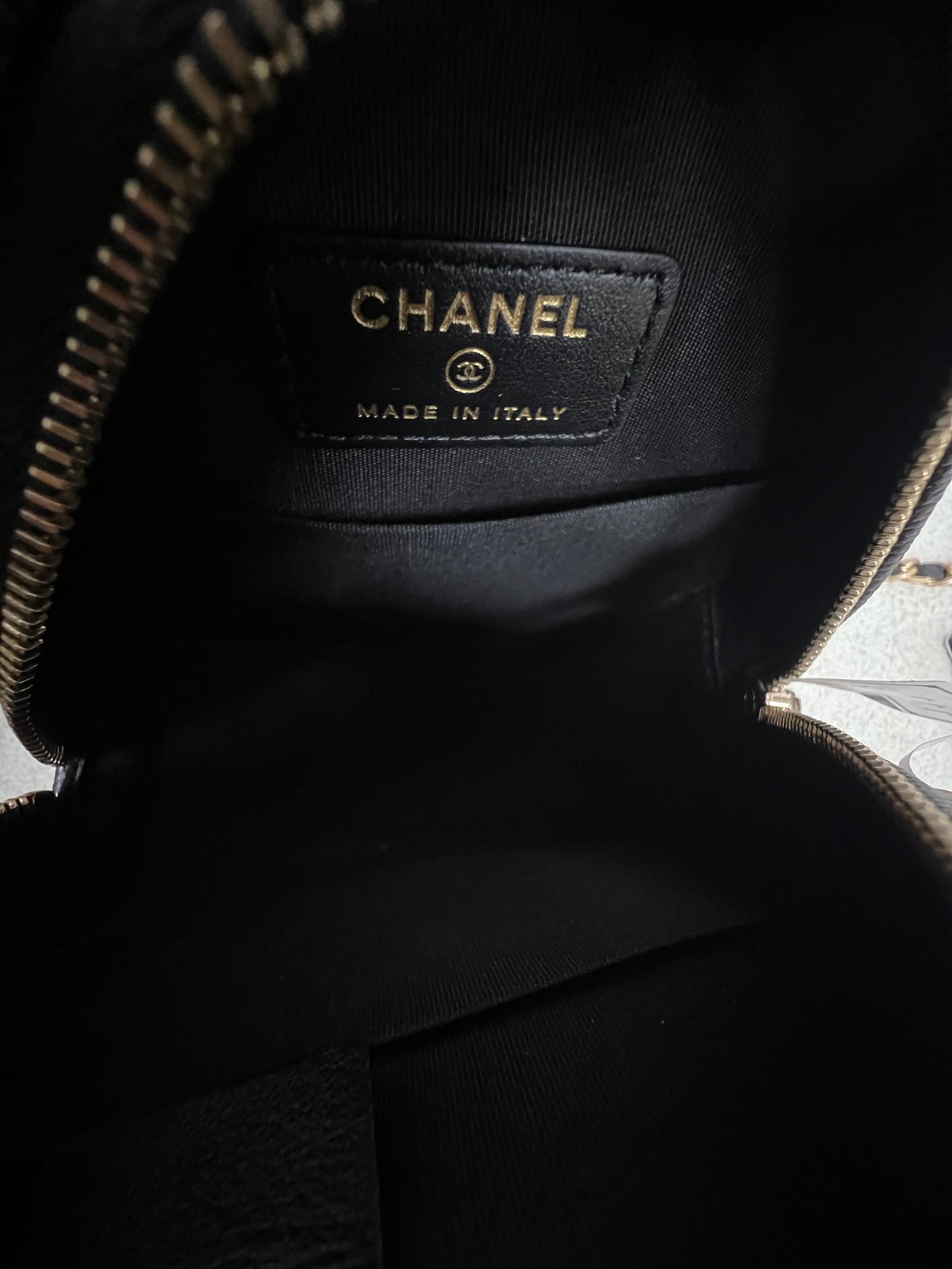 Chanel - Other - Leather - Black - (mini)