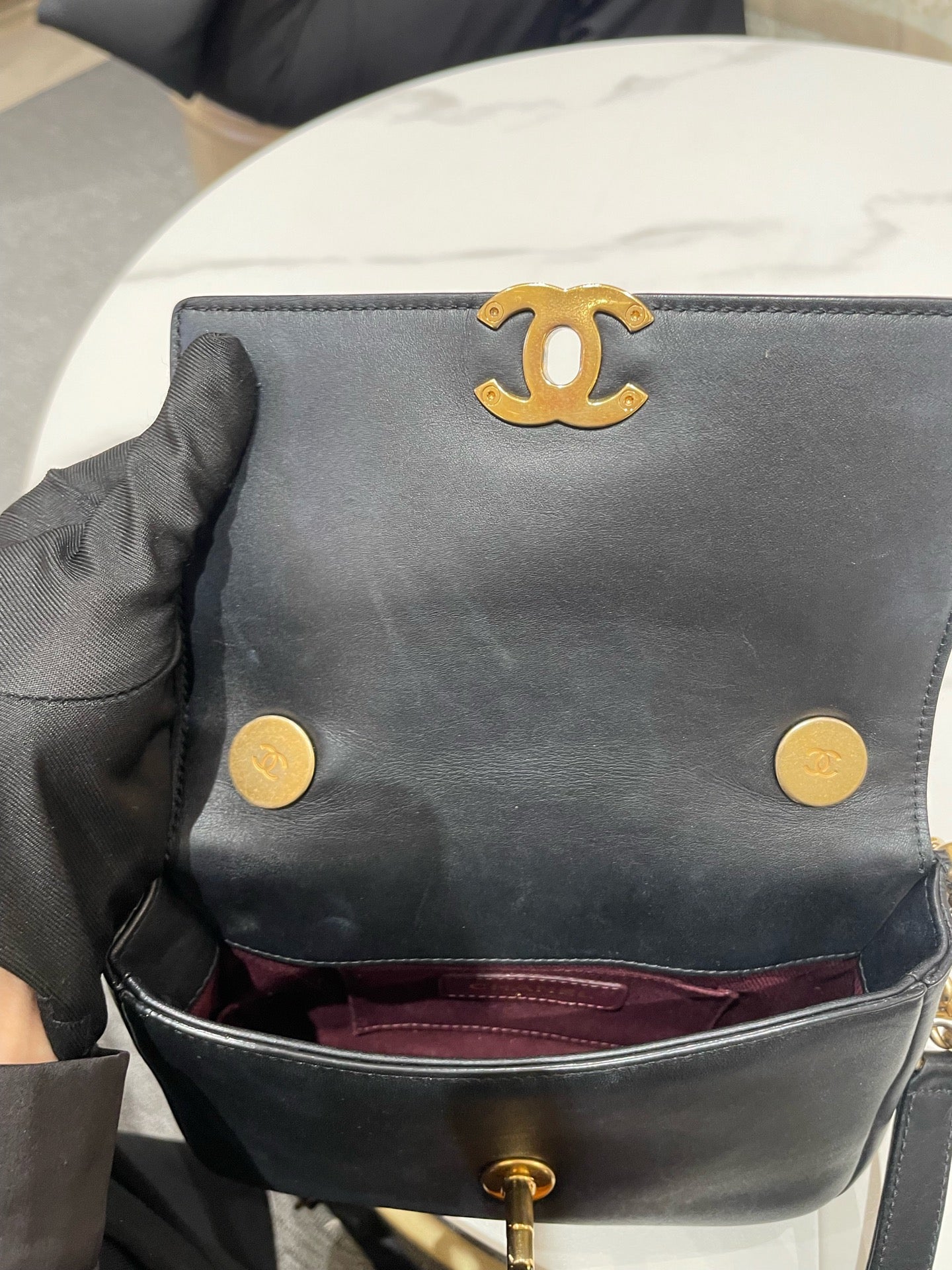 Chanel - Other - Leather - Black - (mini)