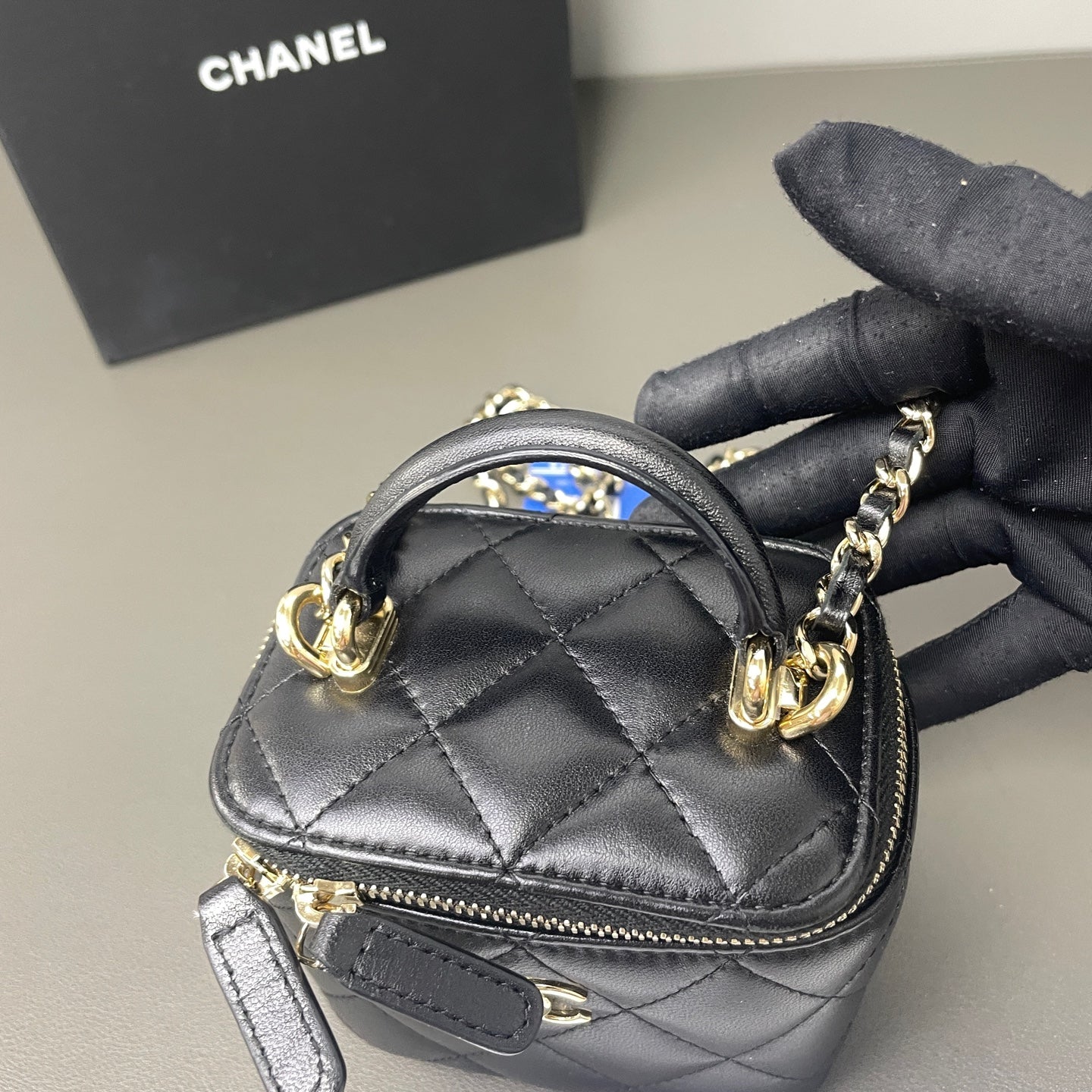Chanel - Other - Leather - Black - (mini)