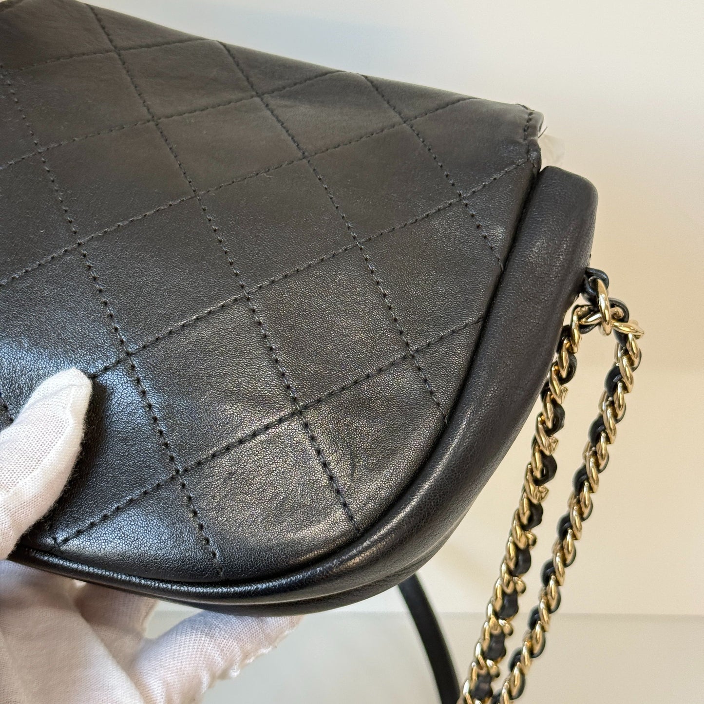 Chanel - Other - Leather - Black - (mini)