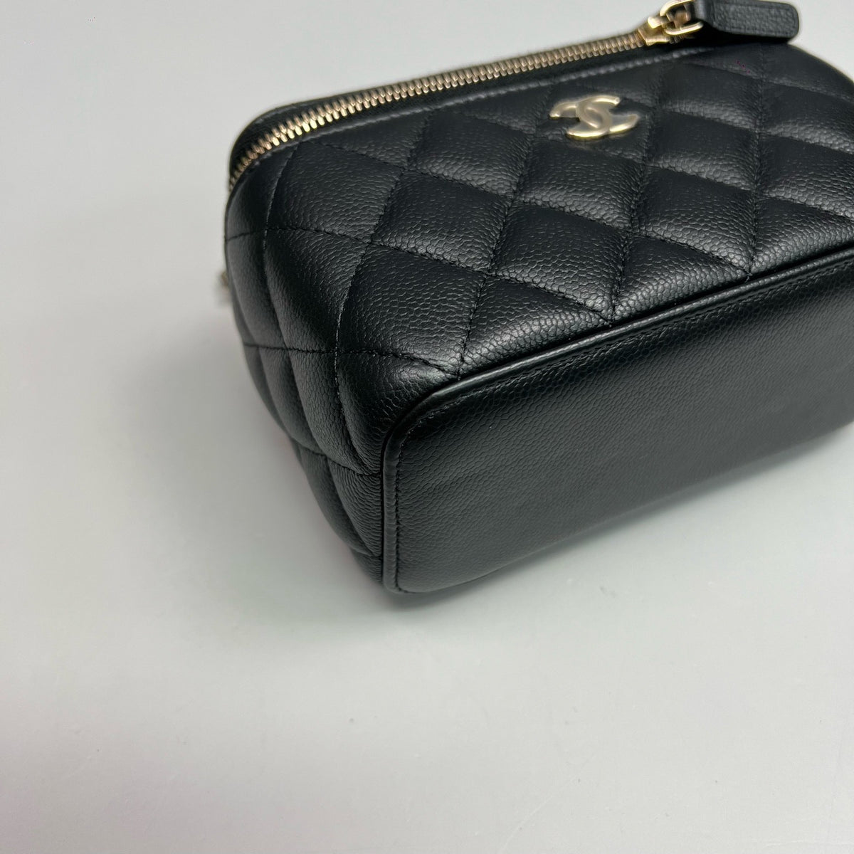 Chanel - Other - Leather - Black - (mini)