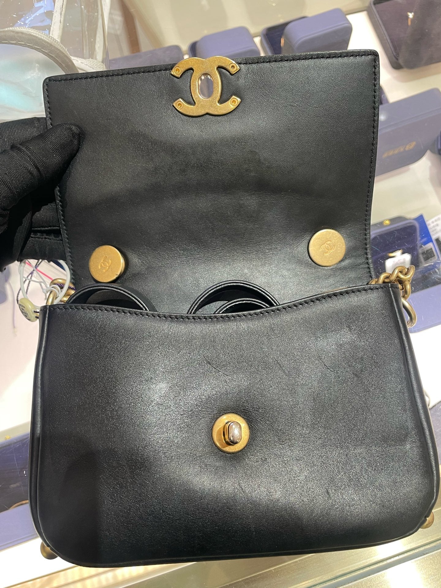 Chanel - Other - Leather - Black - (mini)