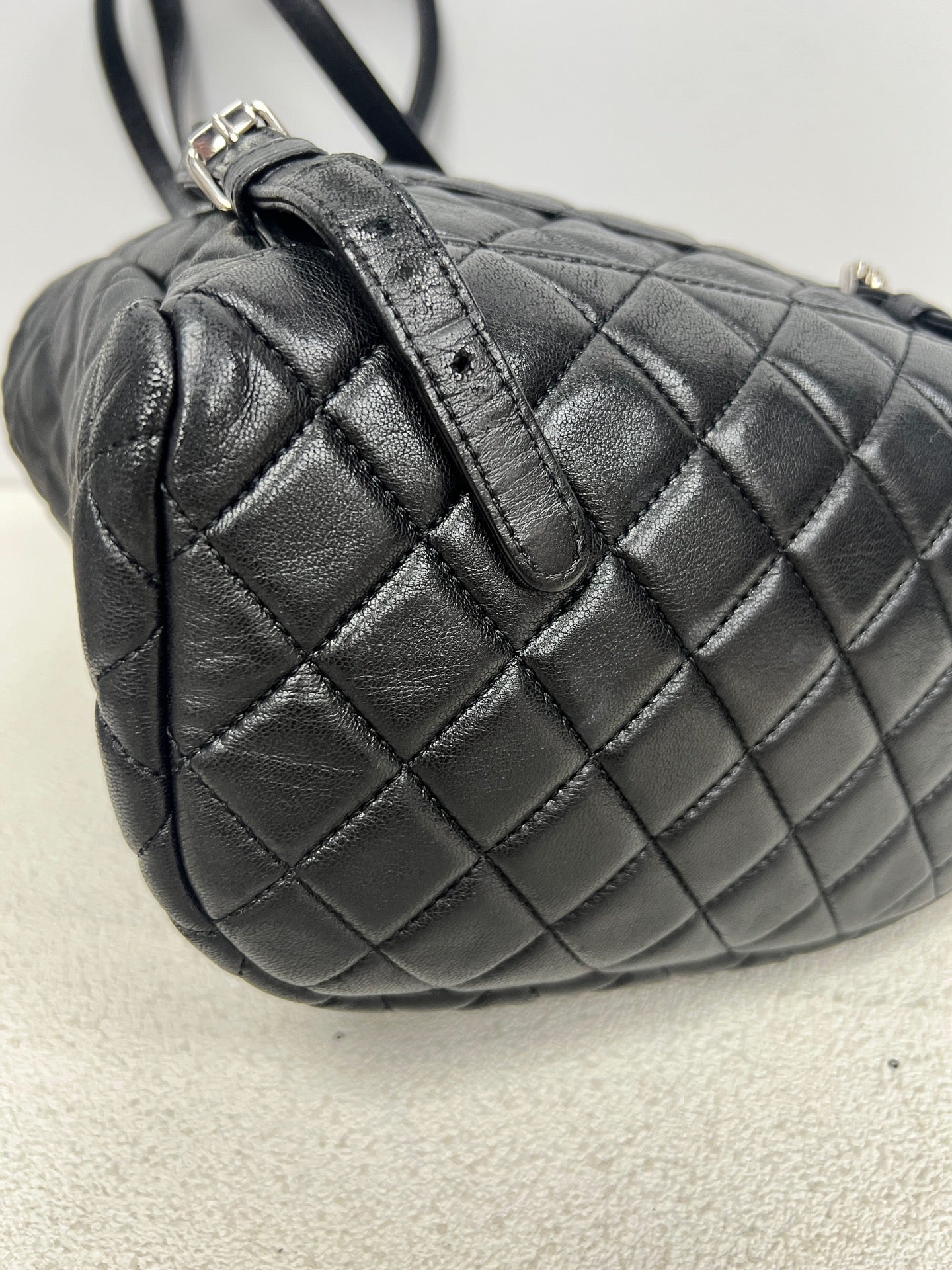 Chanel - Other - Leather - Black - (mini)
