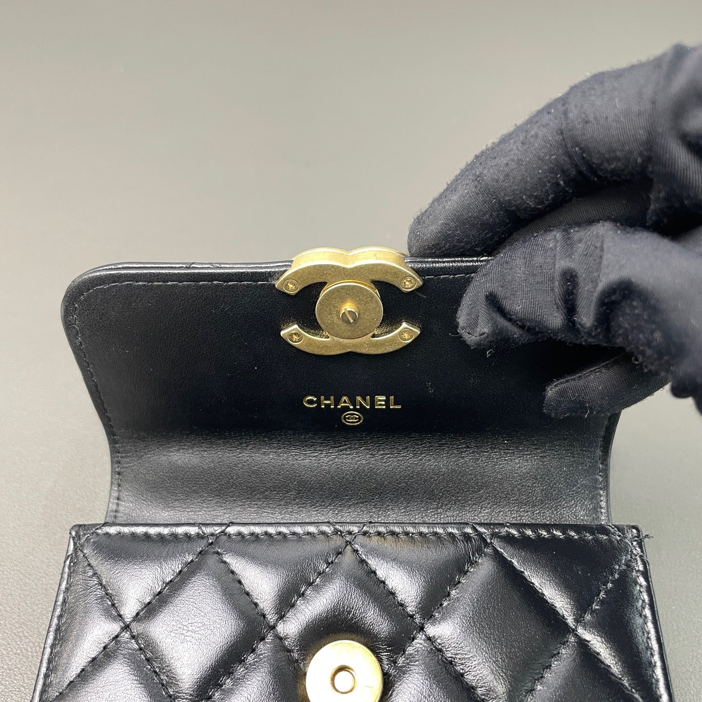 Chanel - Other - Leather - Black - (mini)