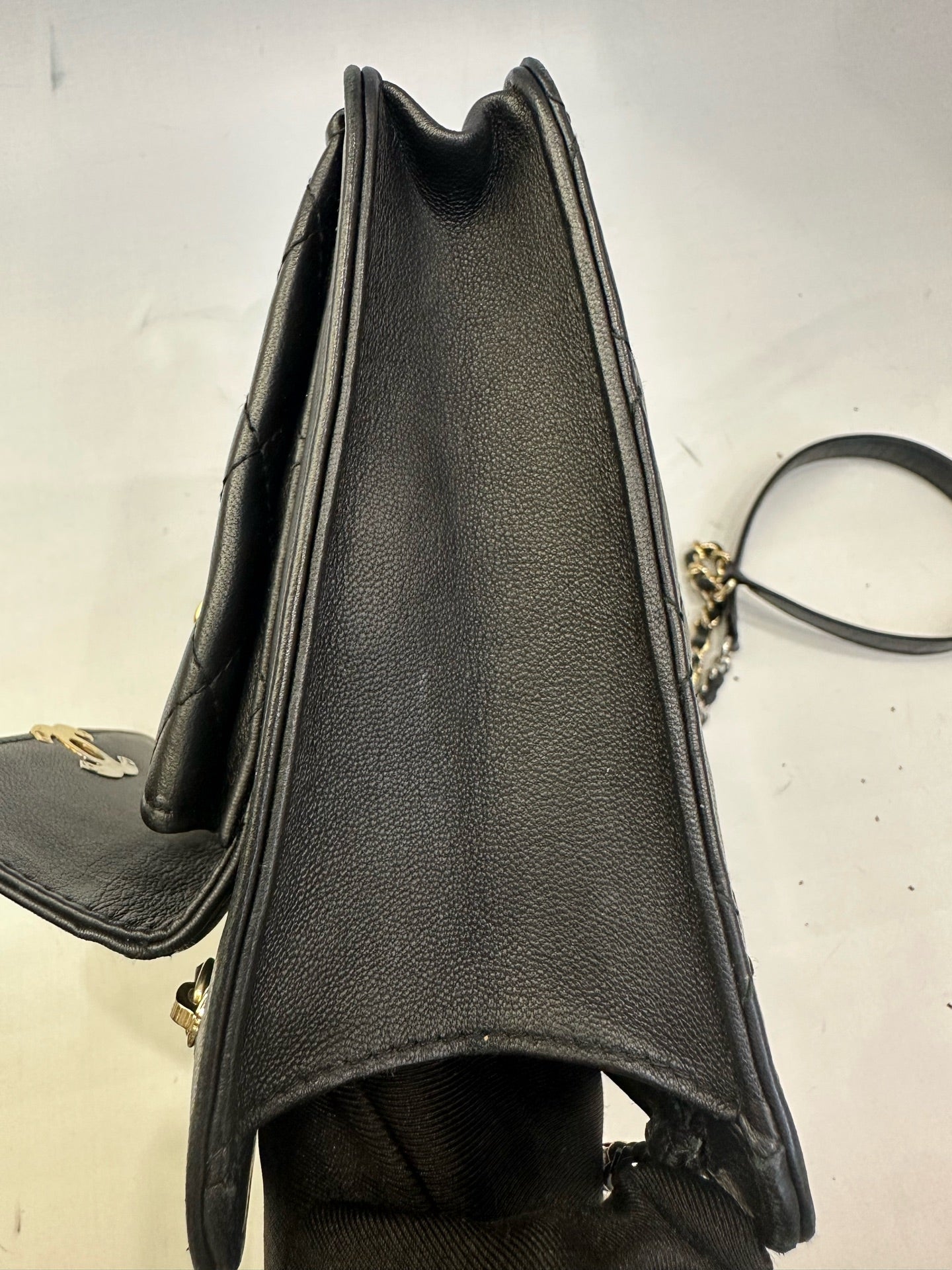 Chanel - Other - Leather - Black - (mini)