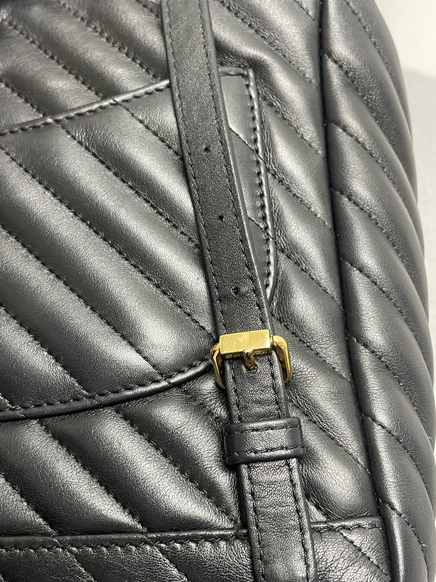 Chanel - Other - Leather - Black - (mini)