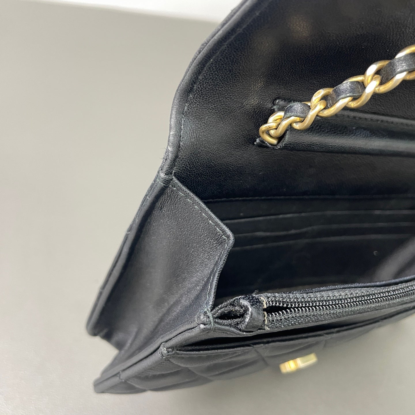 Chanel - Other - Leather - Black - (mini)