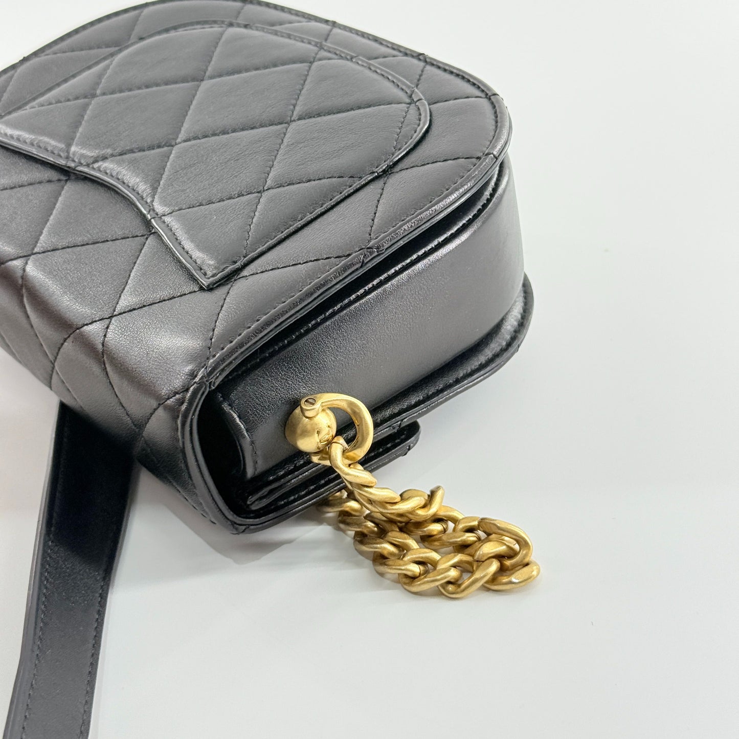 Chanel - Other - Leather - Black - (mini)
