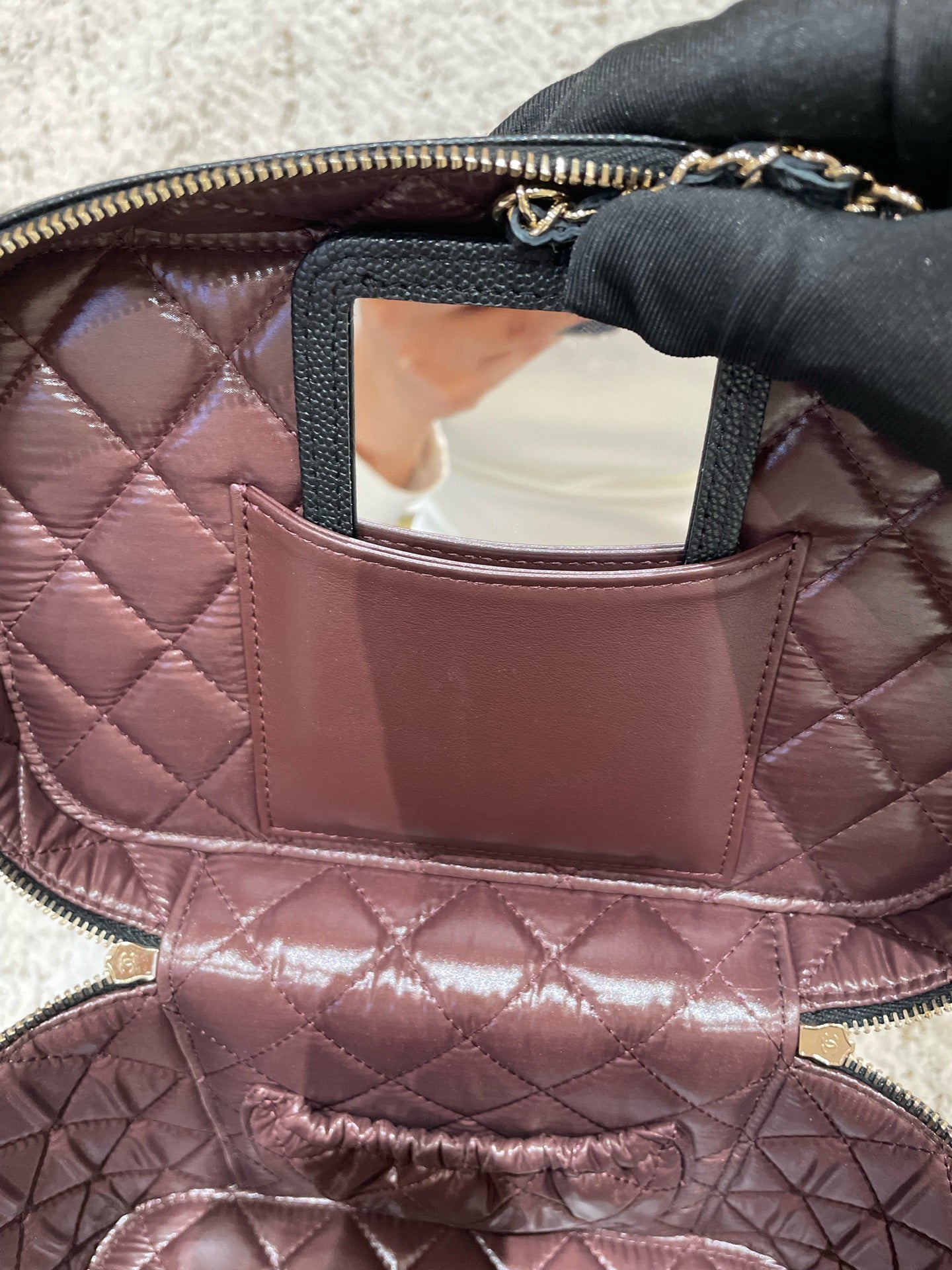 Chanel - Other - Leather - Black - (mini)