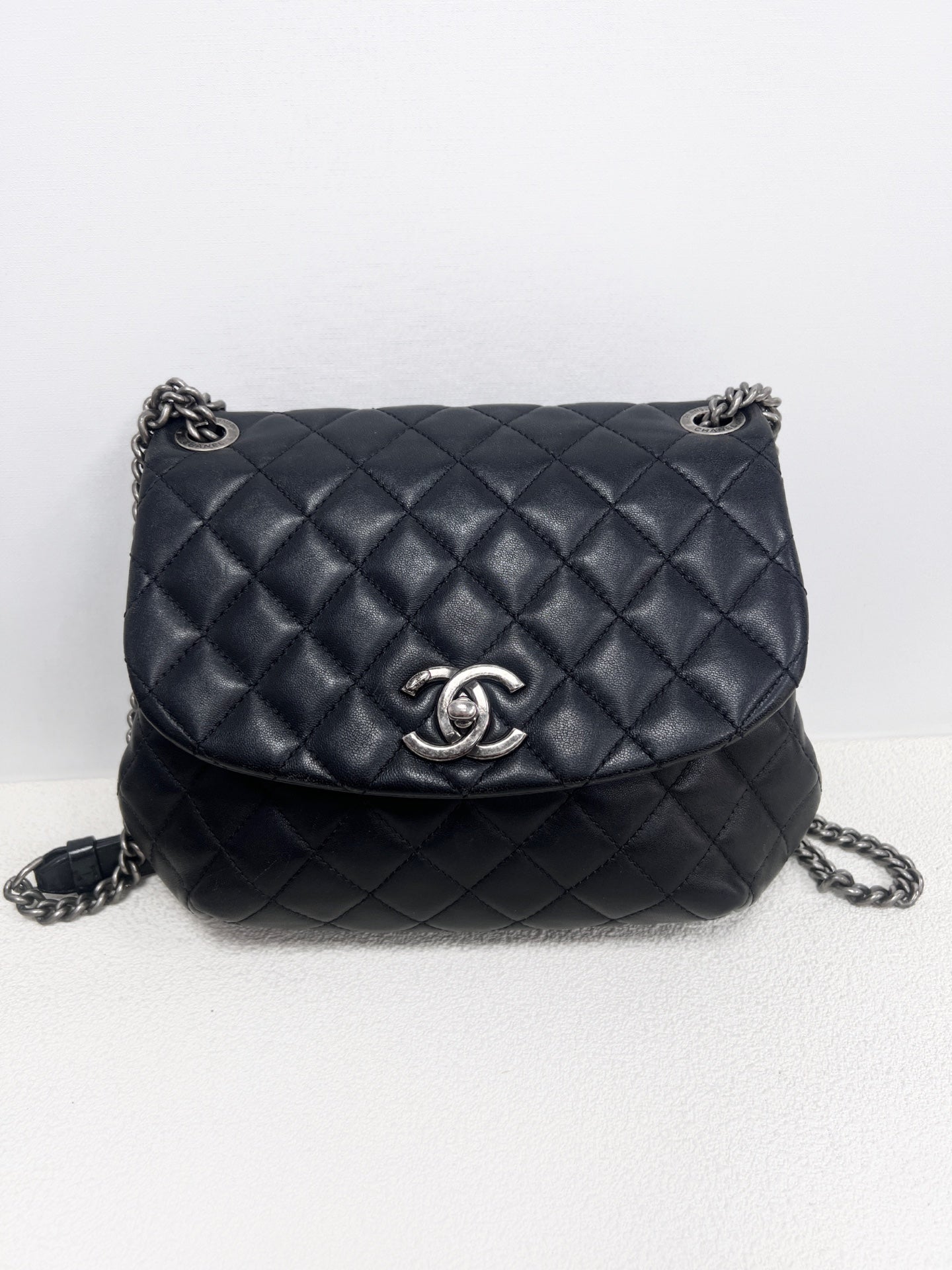 Chanel - Other - Leather - Black - (small)