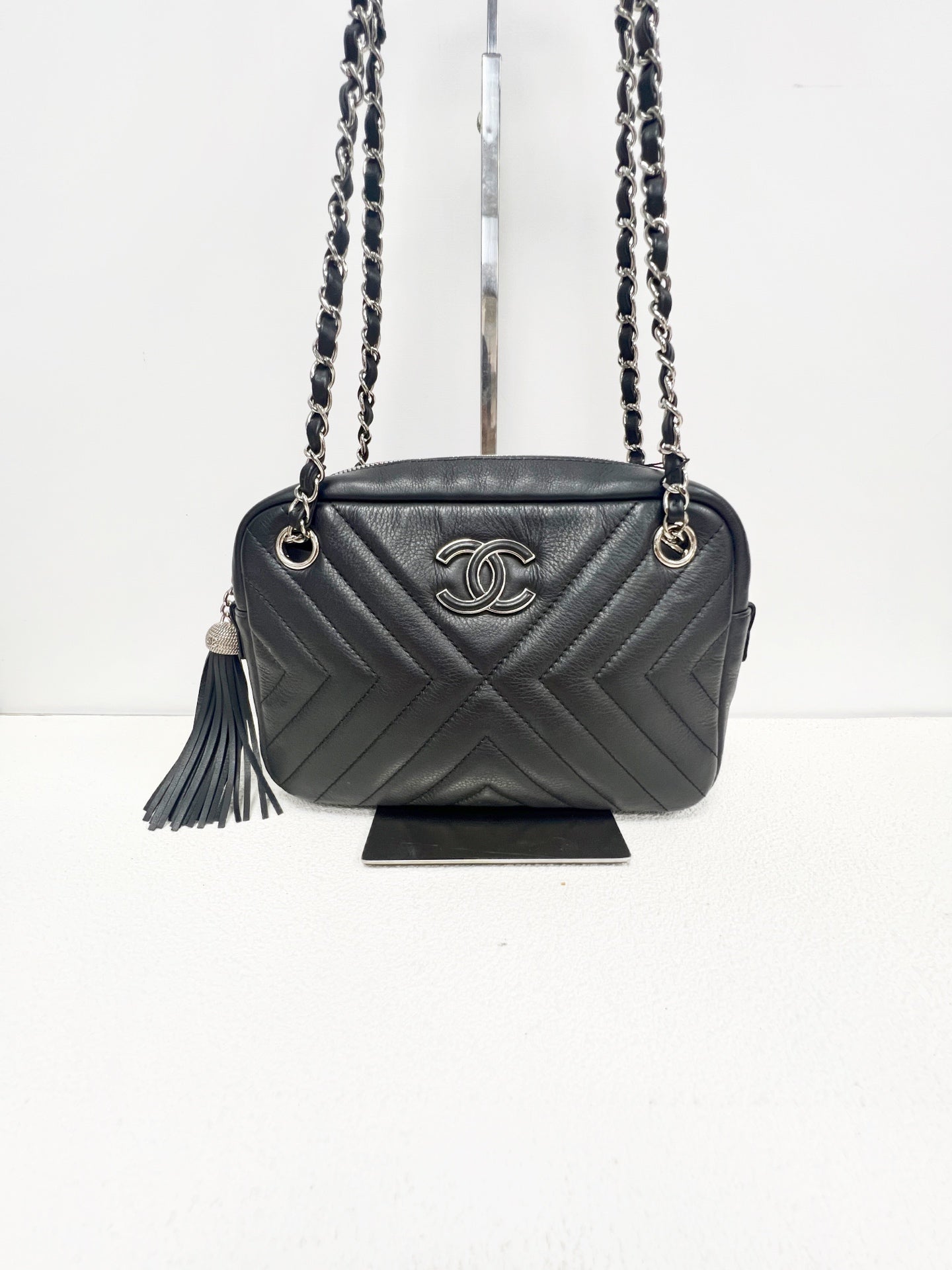 Chanel - Other - Leather - Black - (small)