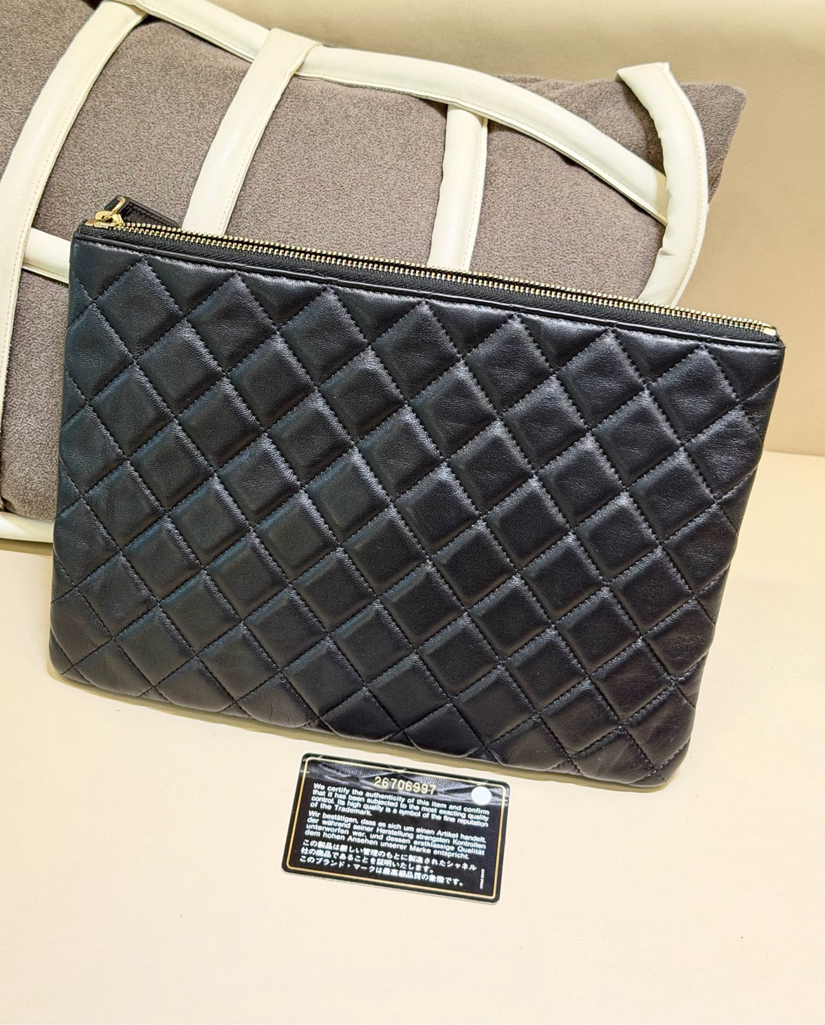 Chanel - Other - Leather - Black - (Small)