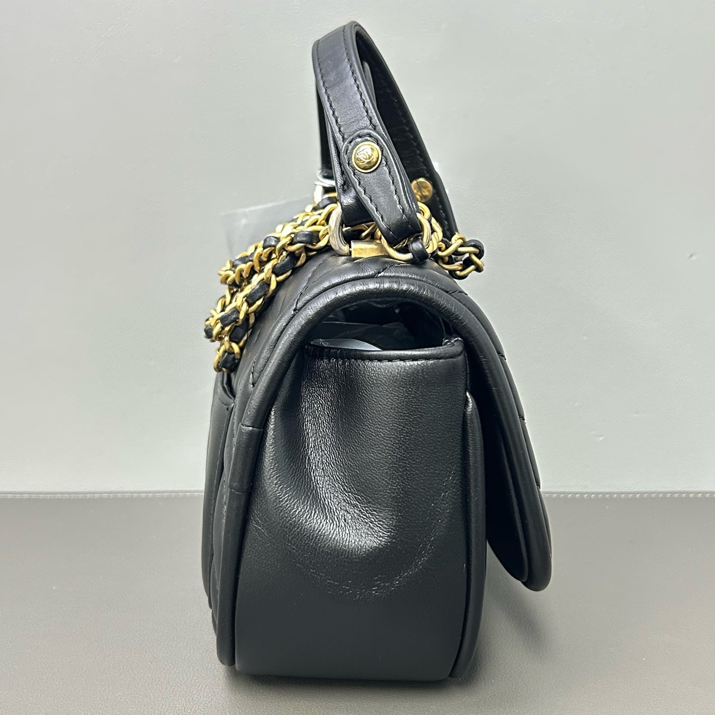 Chanel - Other - Leather - Black - (small)