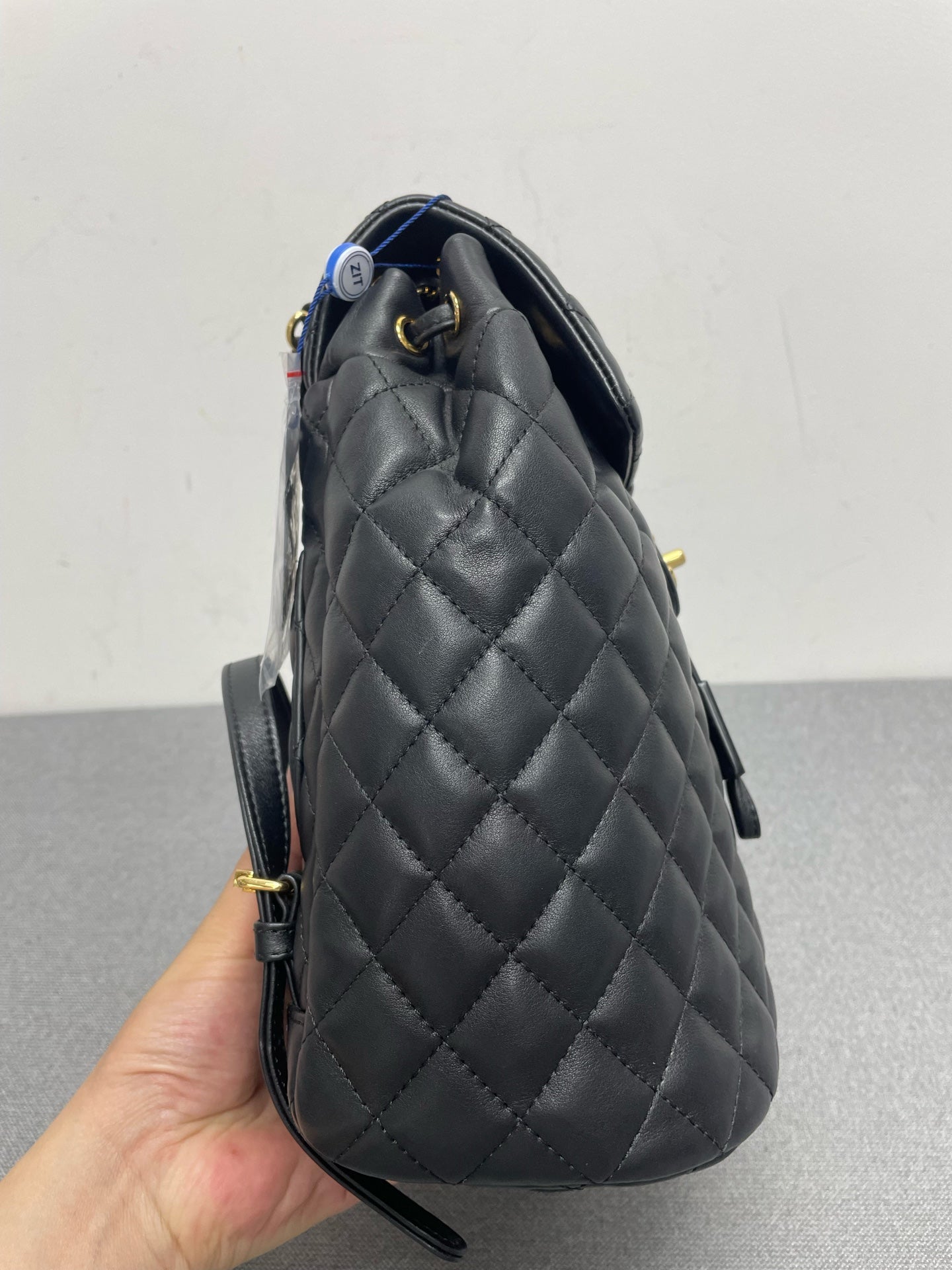 Chanel - Other - Leather - Black - (small)