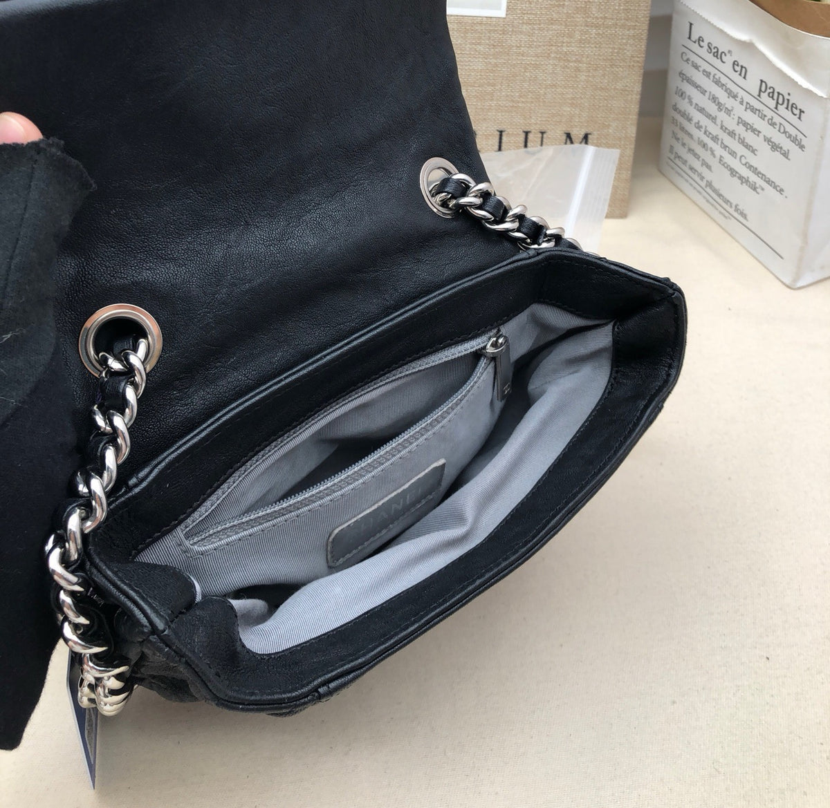Chanel - Other - Leather - Black - (small)