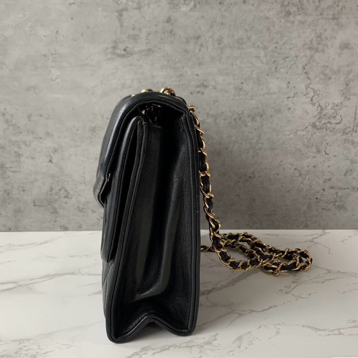Chanel - Other - Leather - Black - (small)